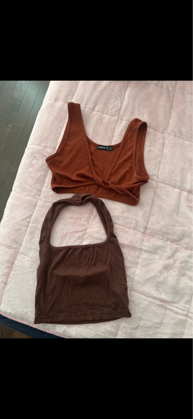 4 tops - photo 3
