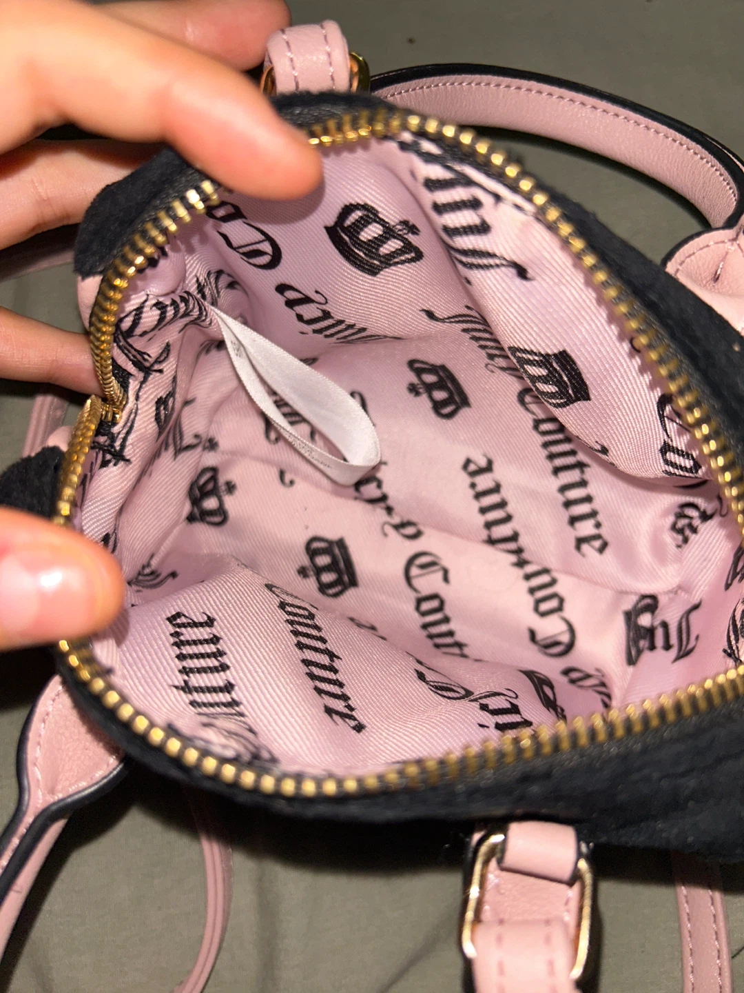 Juicy Couture Black and Pink Mini Bag - photo 4