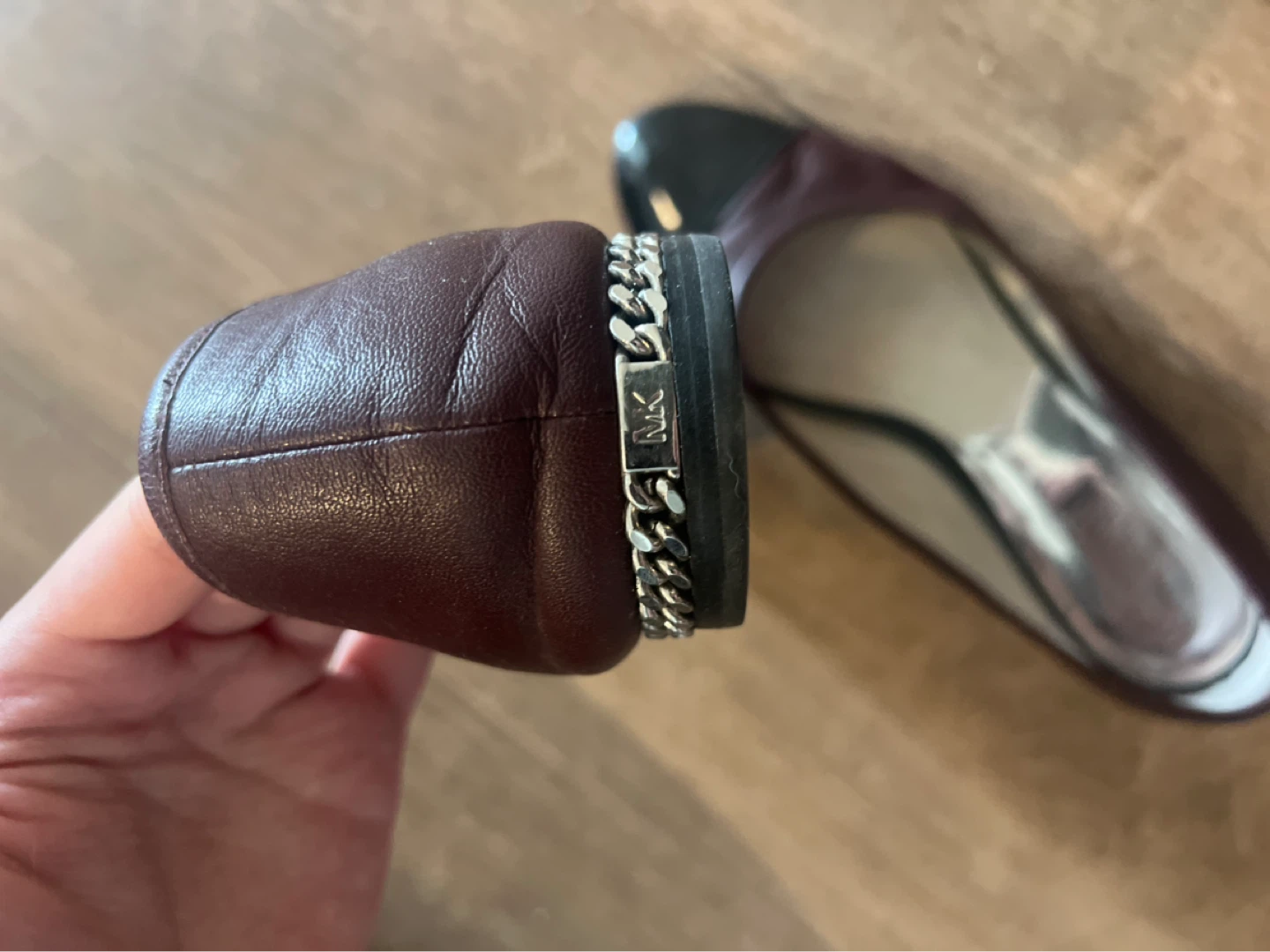 🍷Michael Kors Women's Burgundy & Black Cap Toe Ballet Flats - photo 4