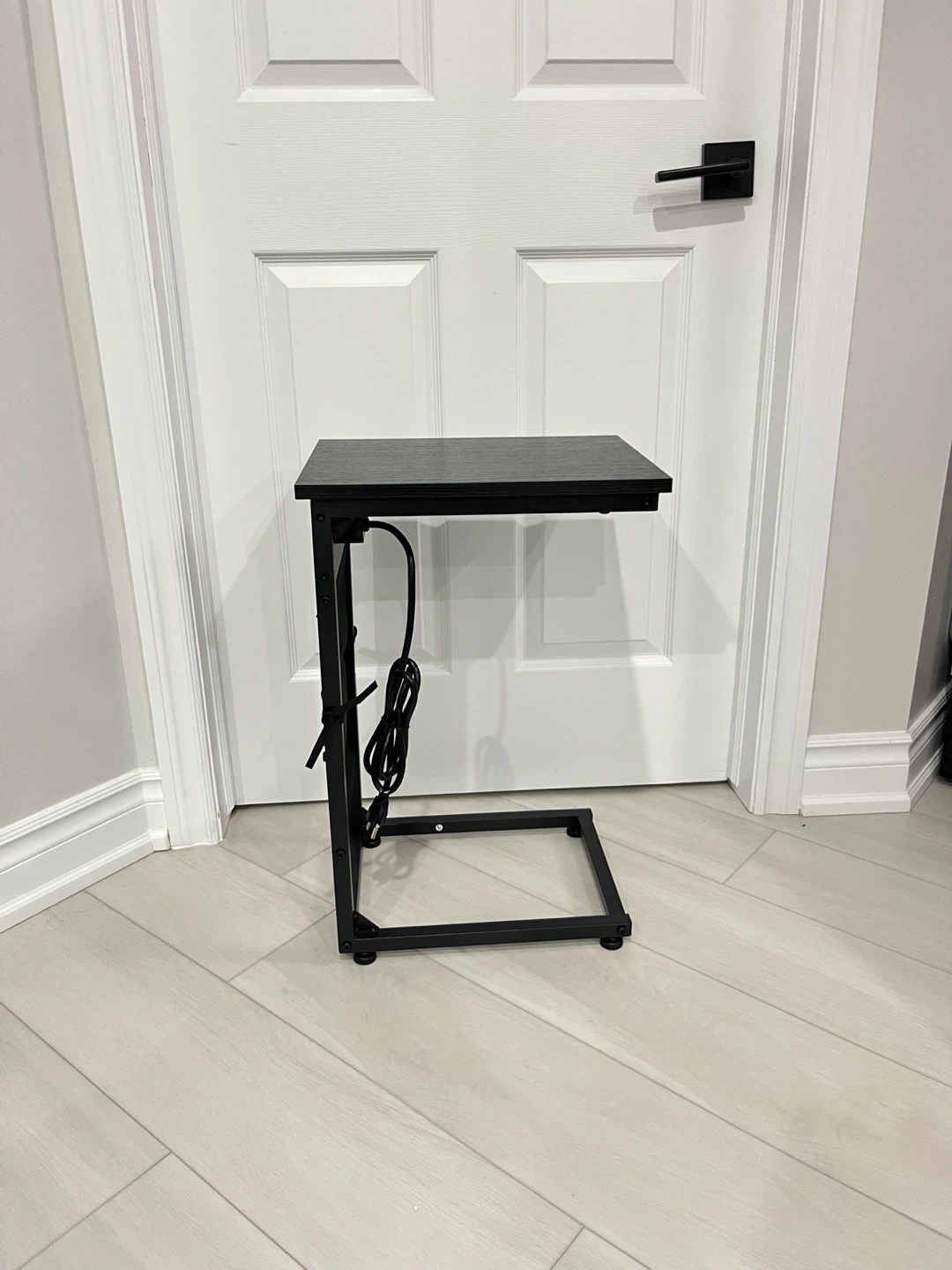 C-Shaped Sofa Side Table with Charging Station - photo 5