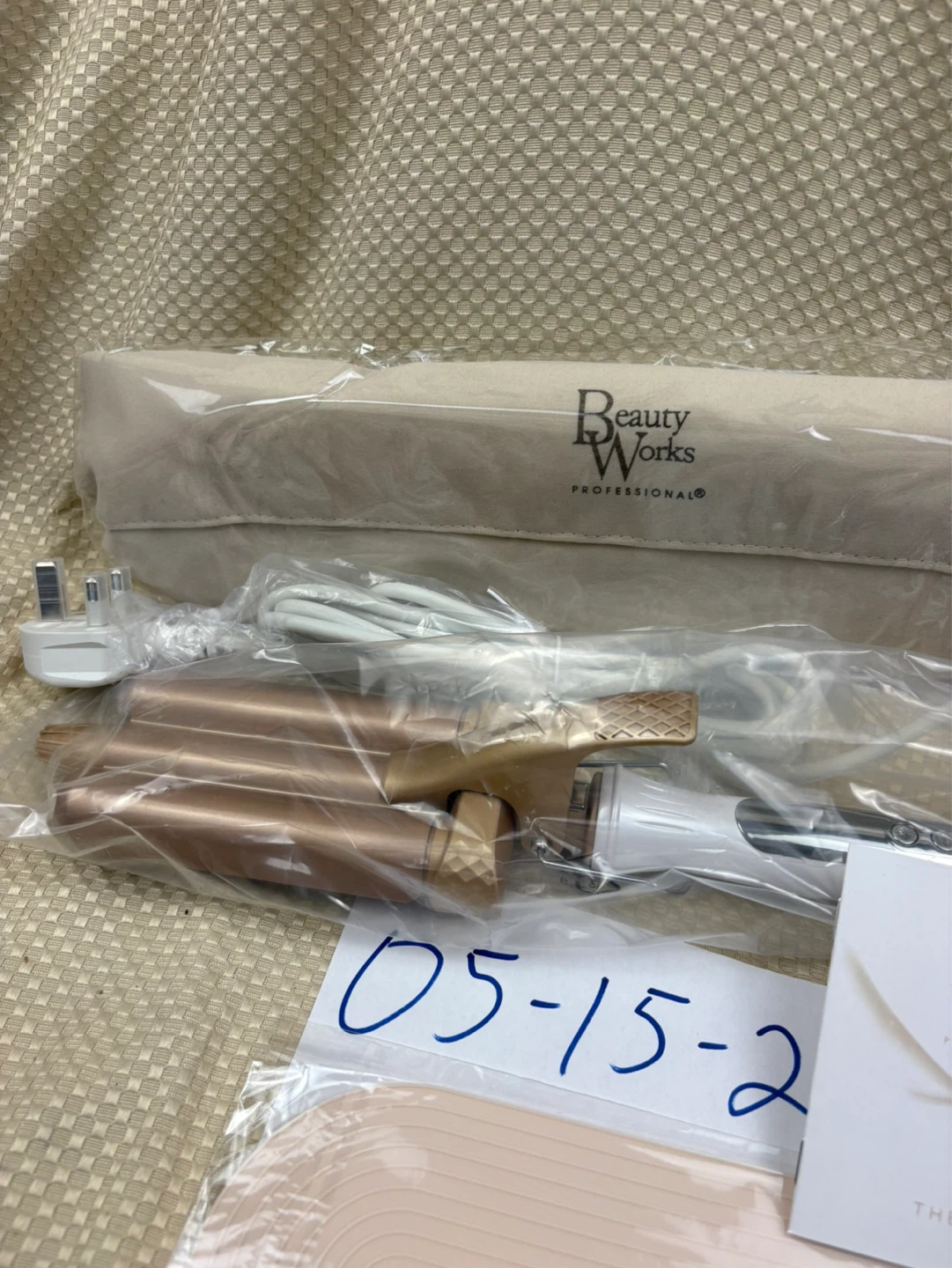Beauty Works Professional The Waver Hair Europe plug - photo 5