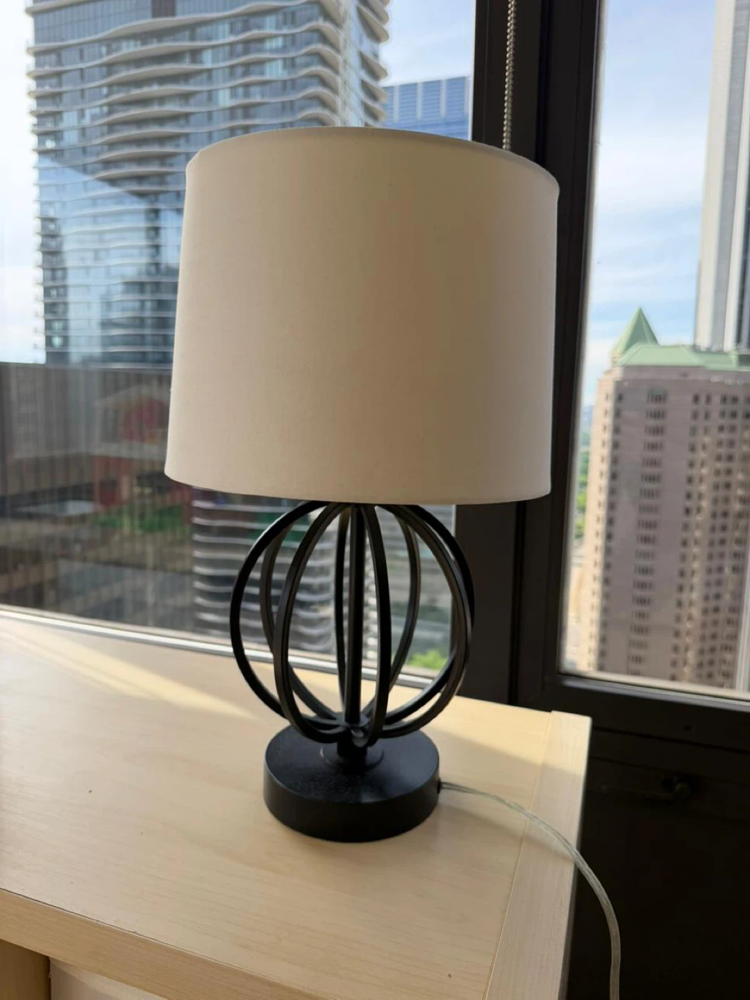 Black Metal Table Lamp with White Drum Shade - photo 2