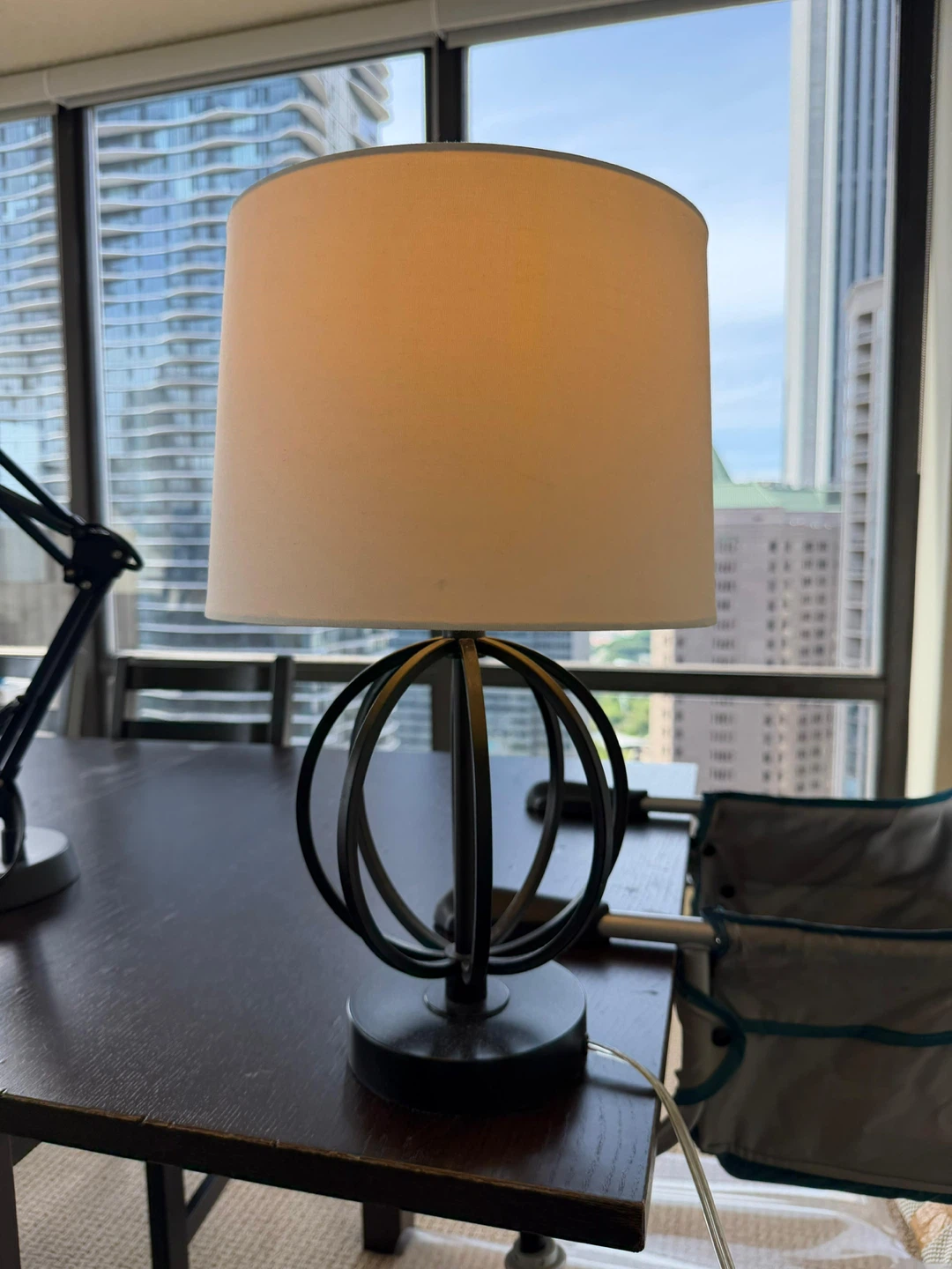Black Metal Table Lamp with White Drum Shade - photo 4