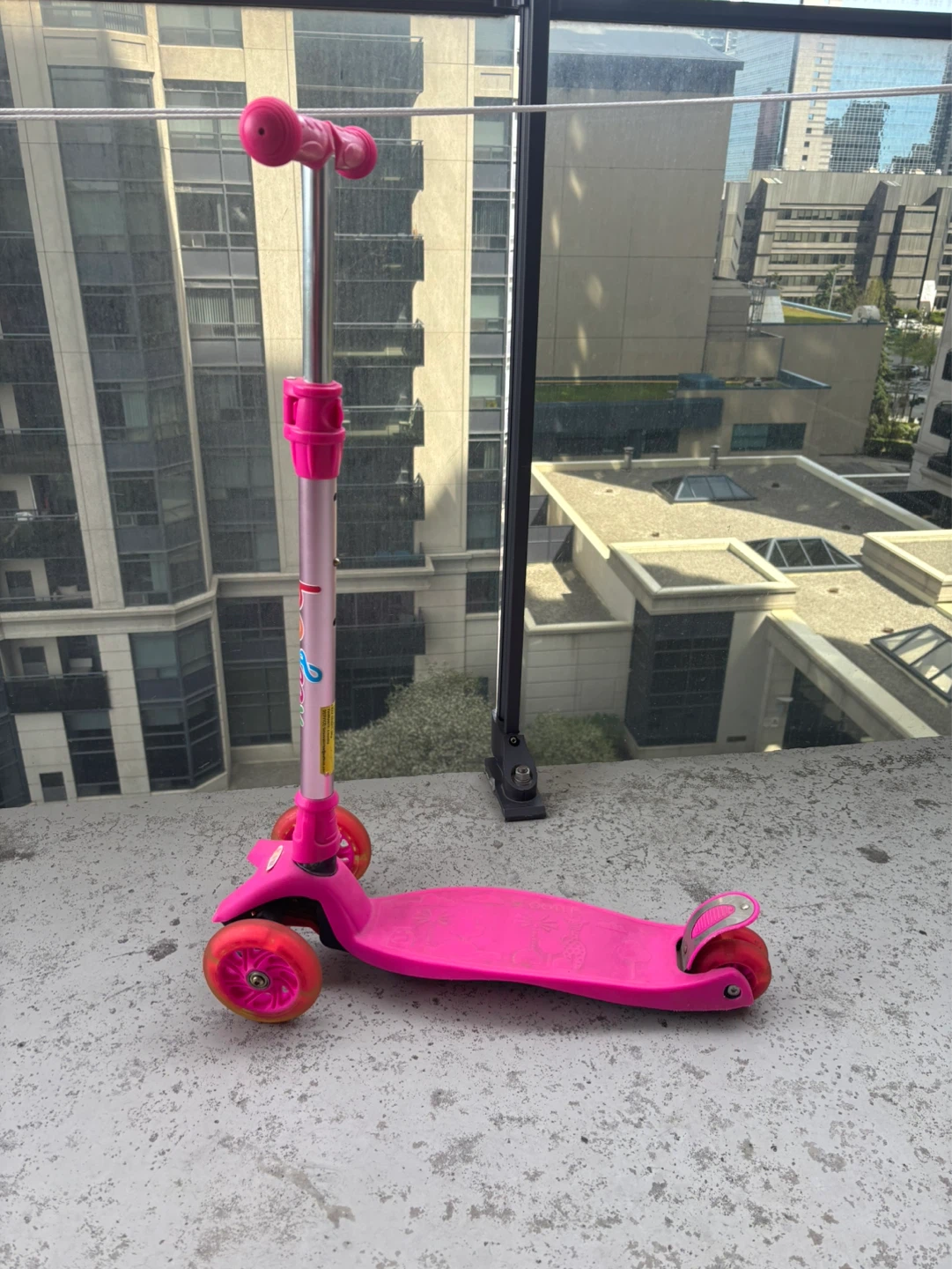 Pink 3-Wheel Scooter - photo 3
