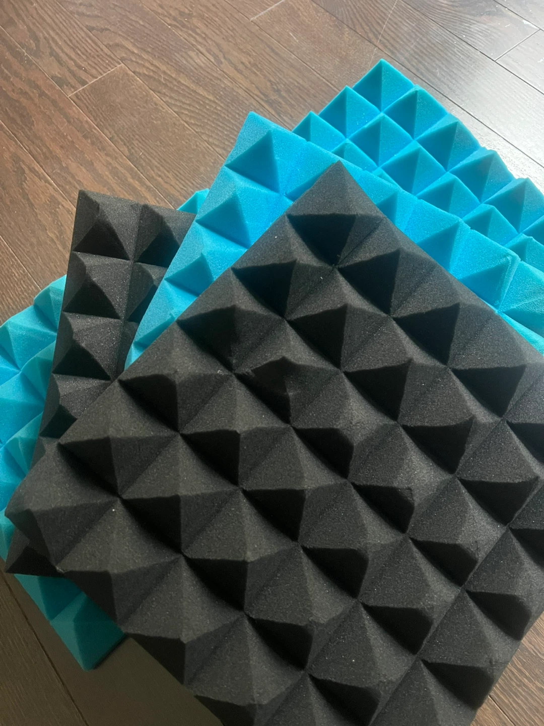Pyramid Acoustic Foam Panels (Black & Blue) - photo 3