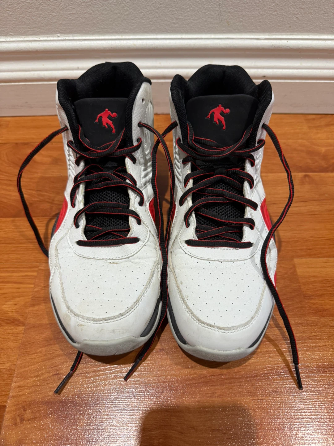 AND1 White/Red Basketball Shoes