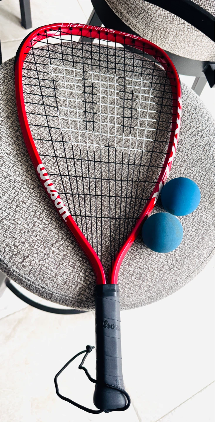 Wilson Racquetball Racquet with 2 Balls and Head Bag - photo 2