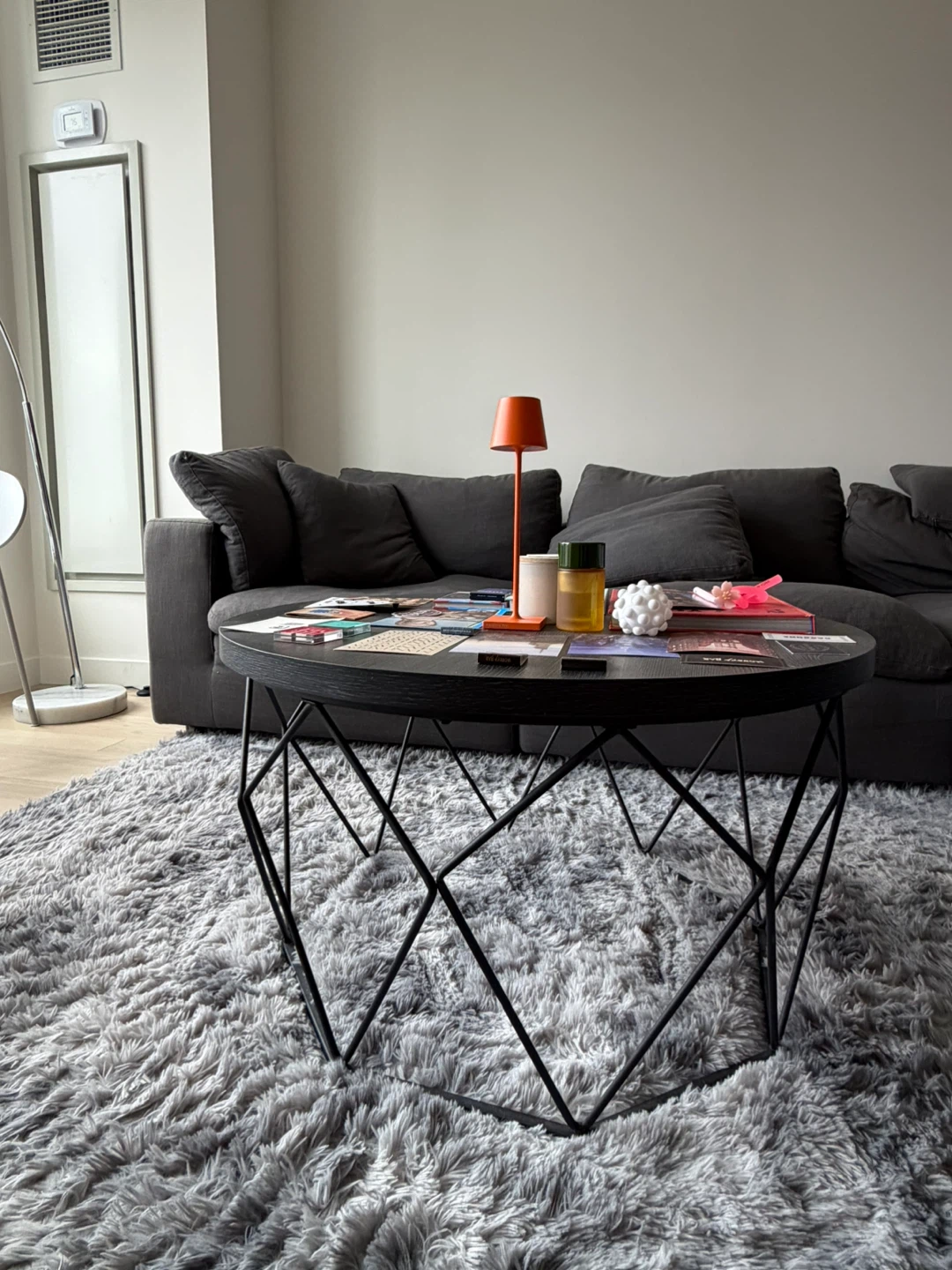 Modern Round Coffee Table - photo 2