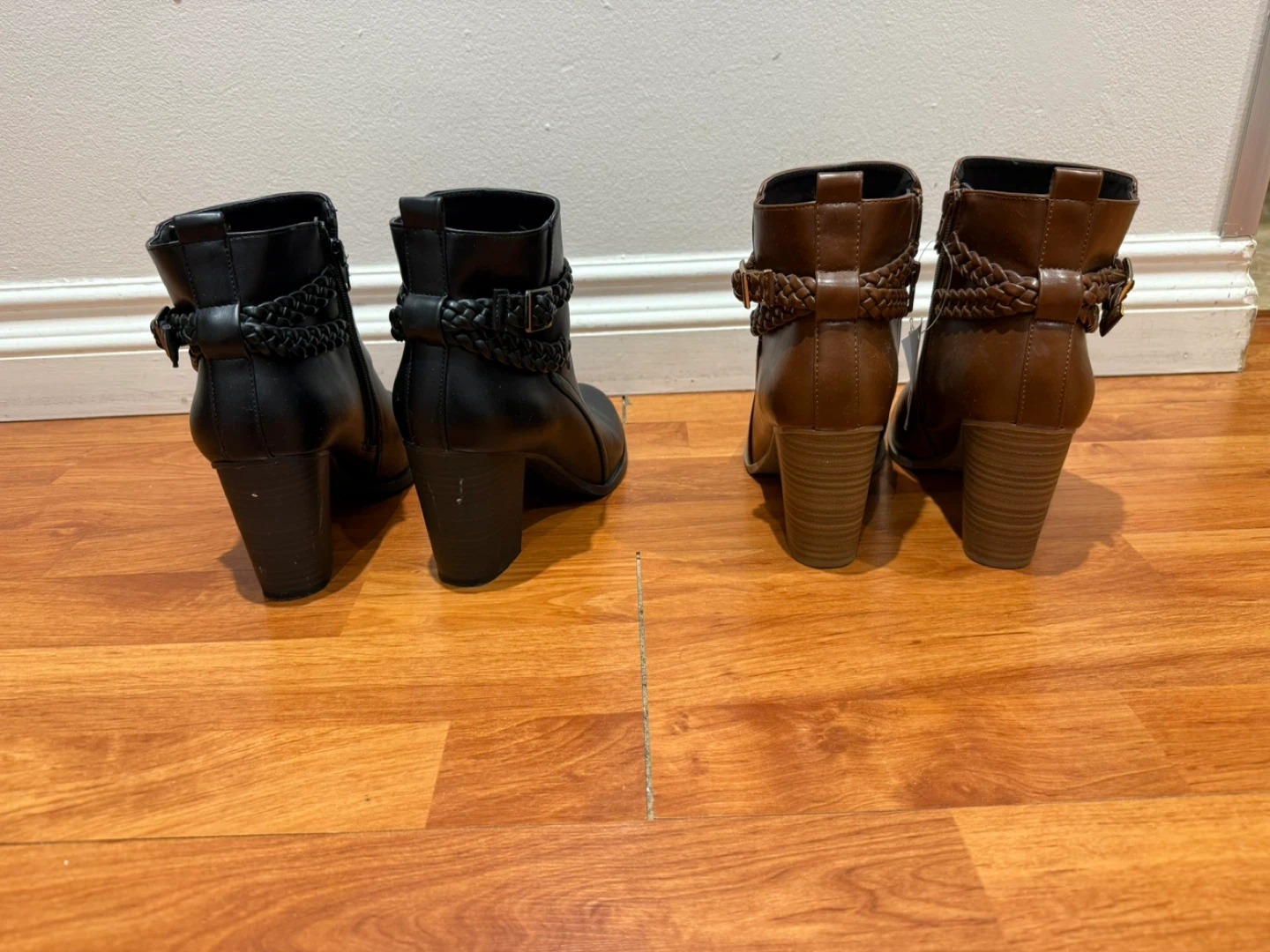 Women's Ankle Boots - Black and Brown - photo 4