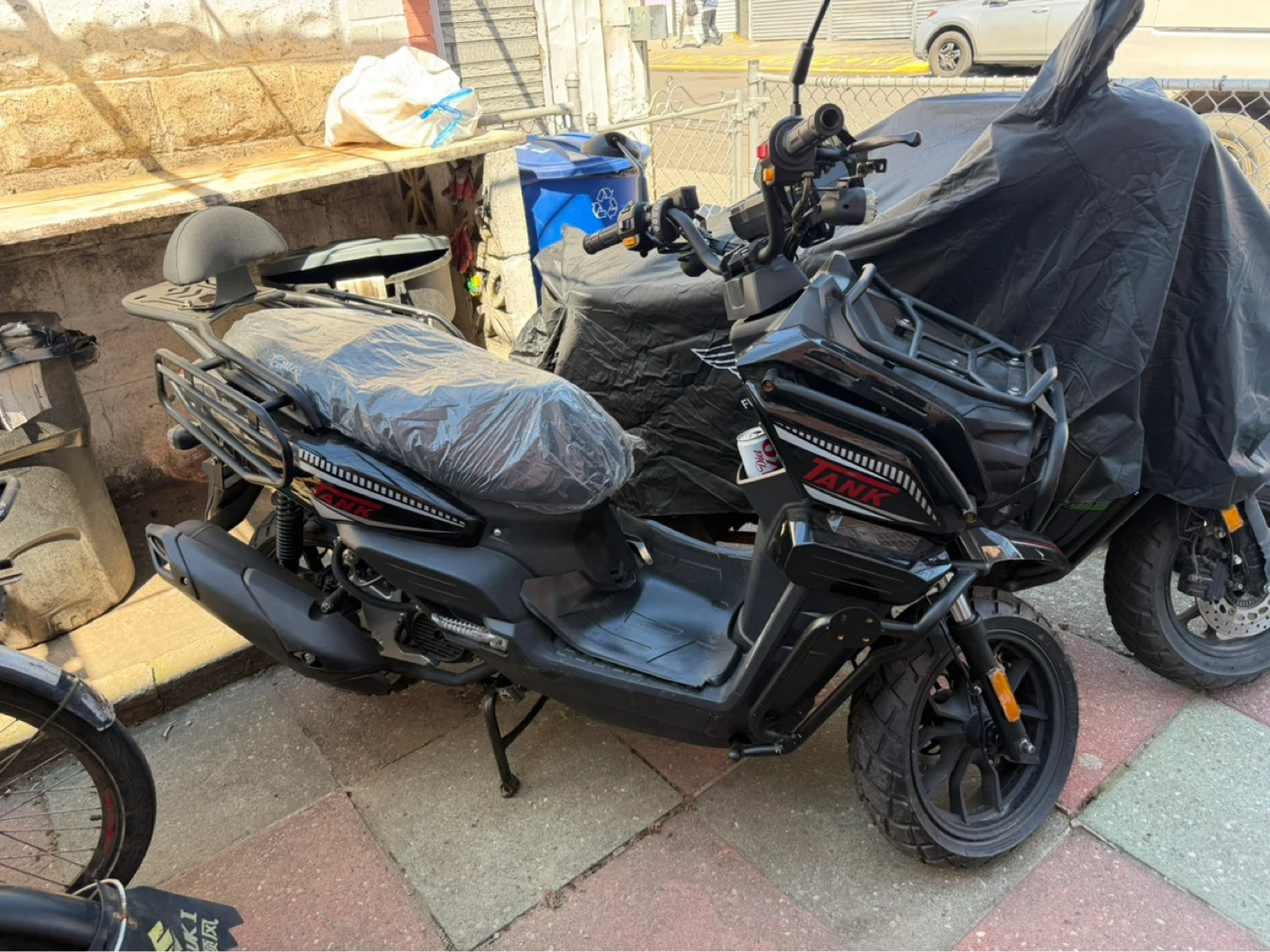 Black TANK Scooter - photo 2