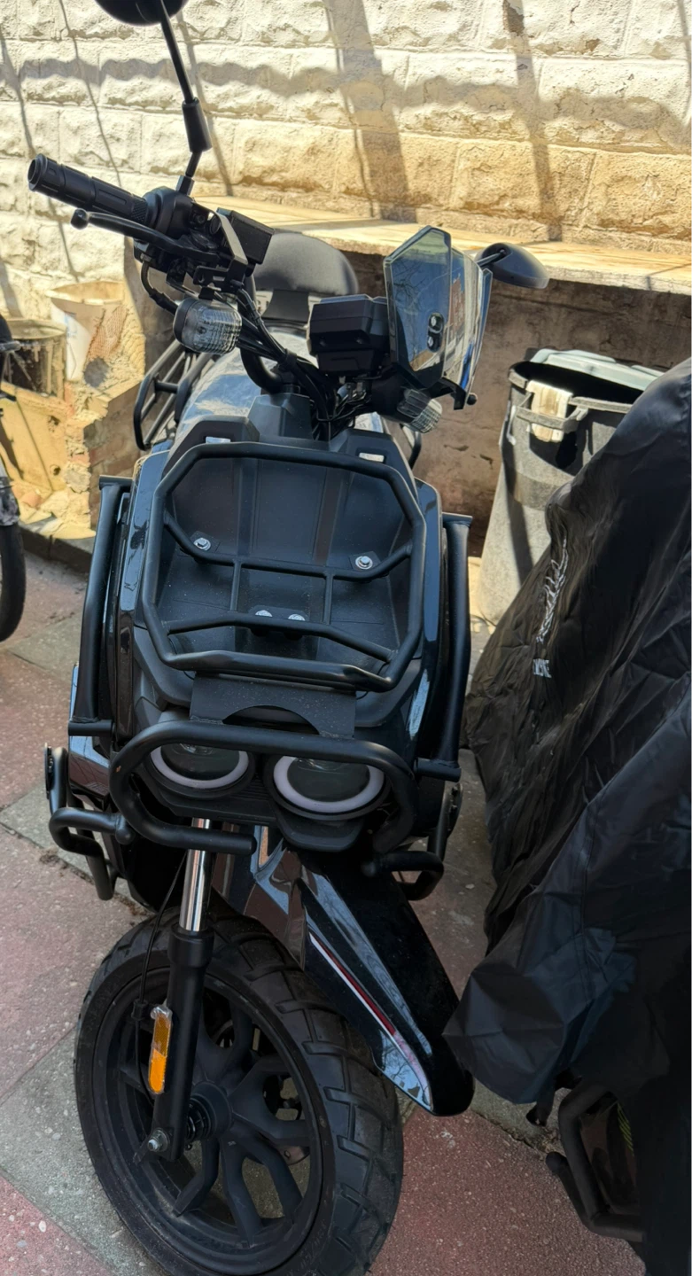 Black TANK Scooter - photo 3