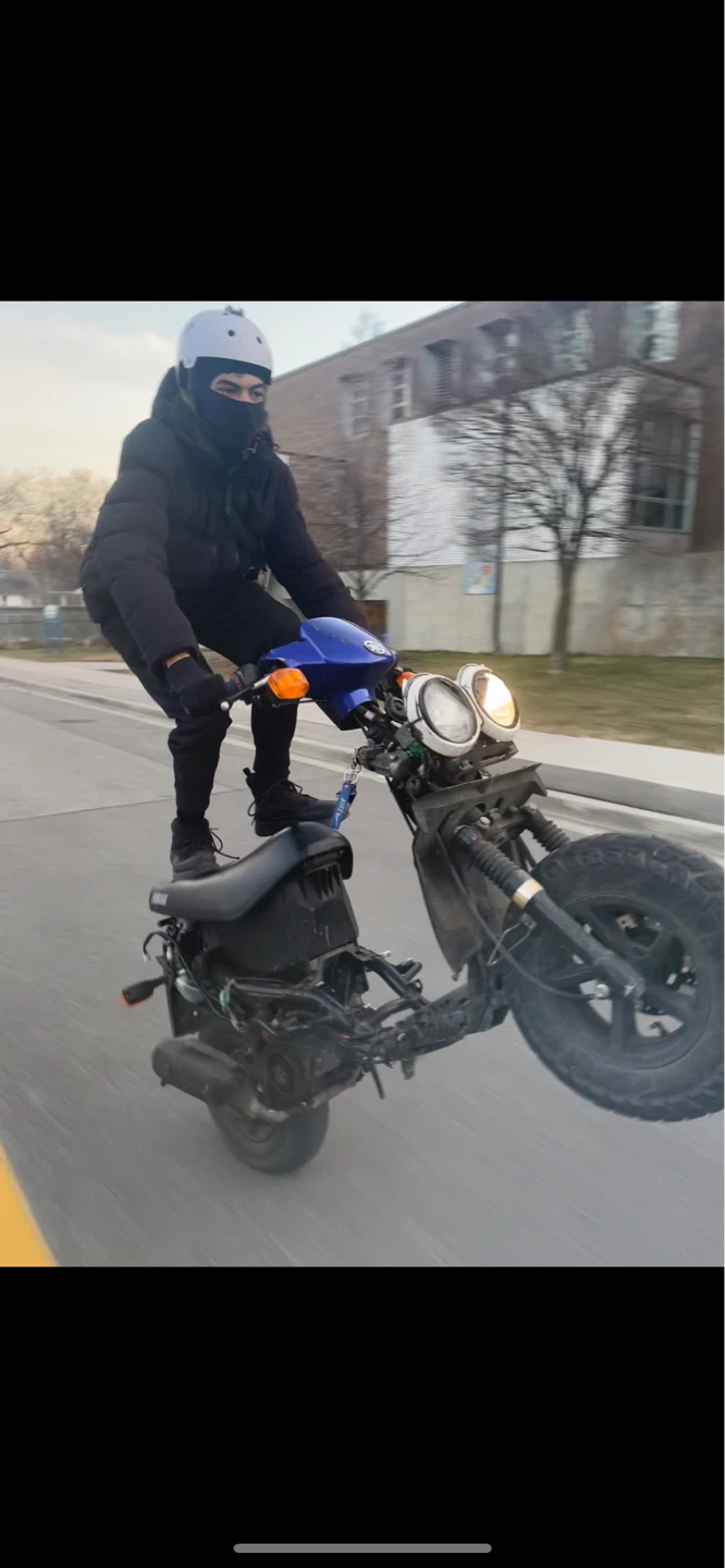 Yamaha Scooter - photo 4