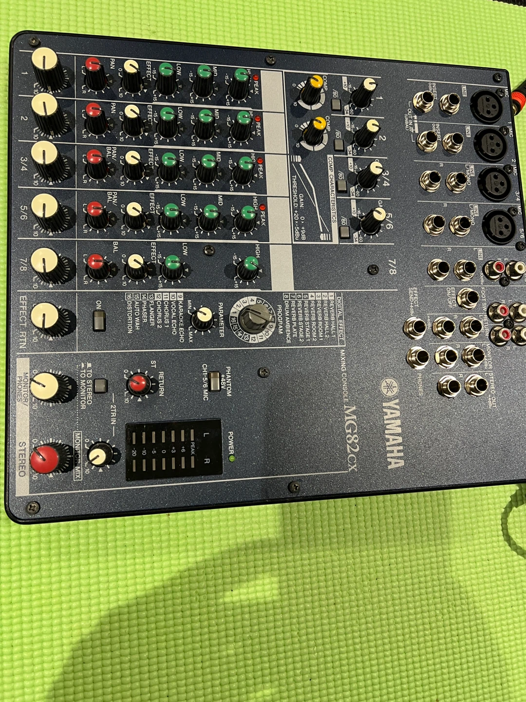 Yamaha MG82CX Mixing Console
