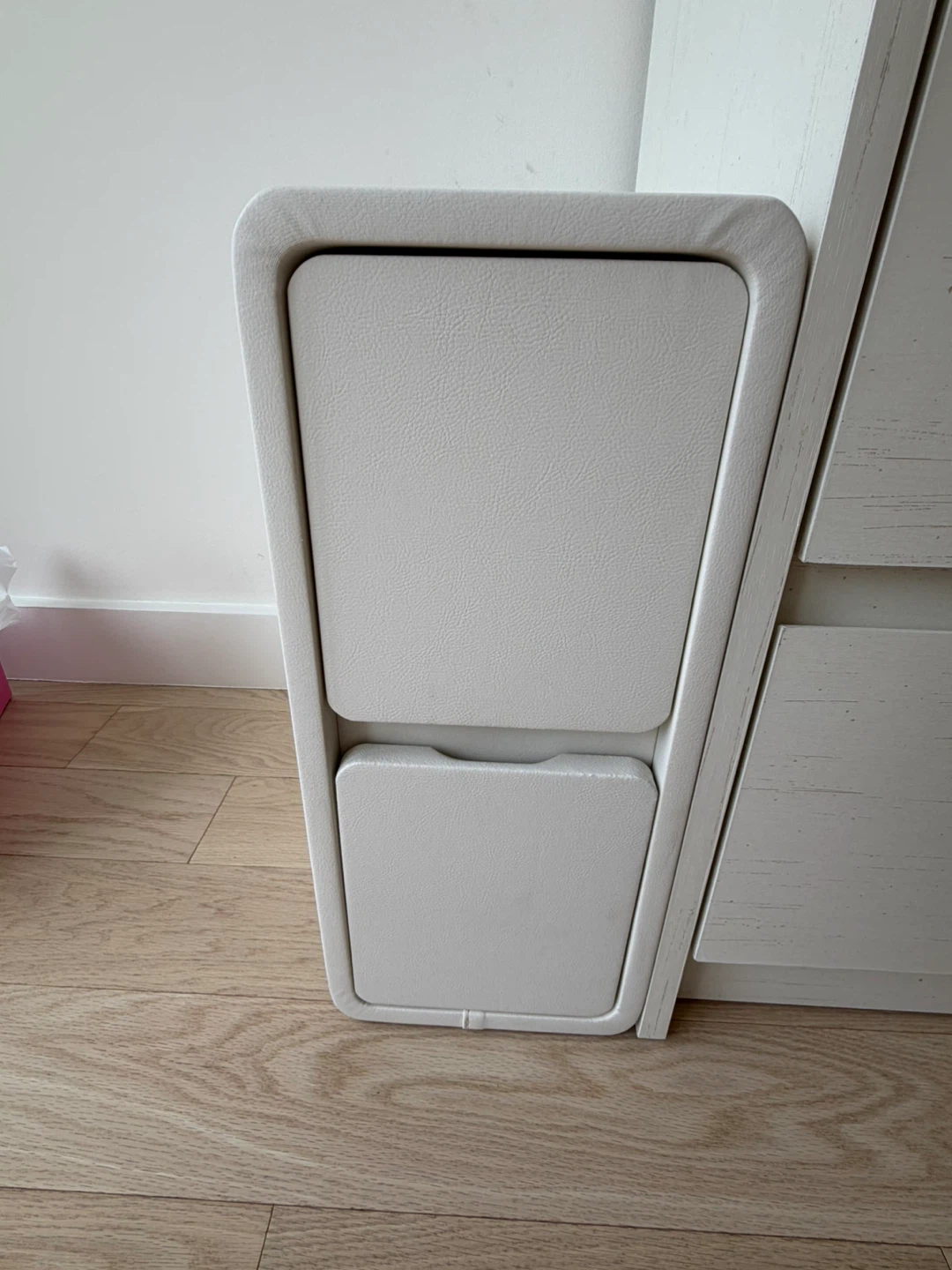 White 2-Drawer Narrow Nightstand - photo 2