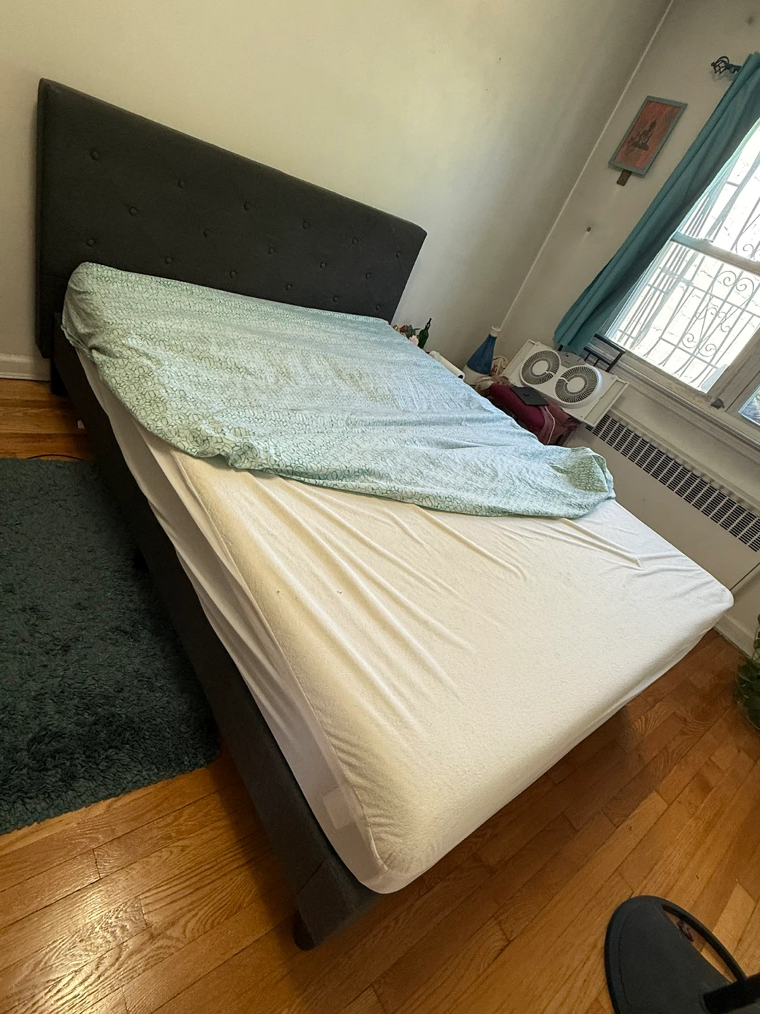 Upholstered Platform Bed Frame mattress and with Headboard - photo 3