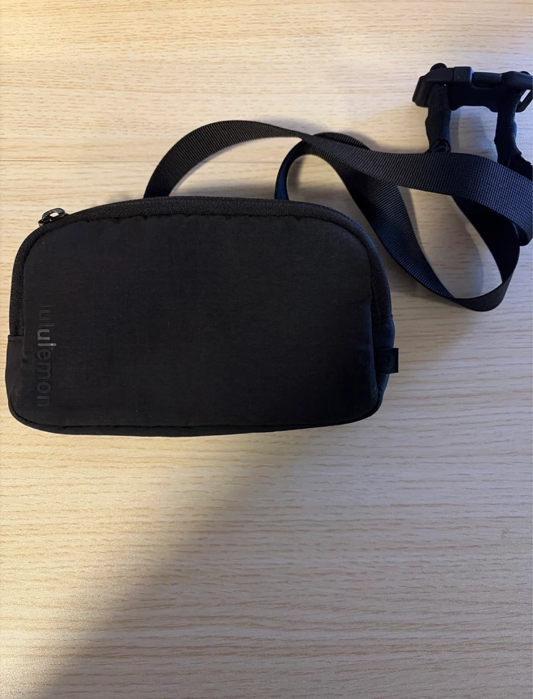 Lululemon Everywhere Belt Bag Black
