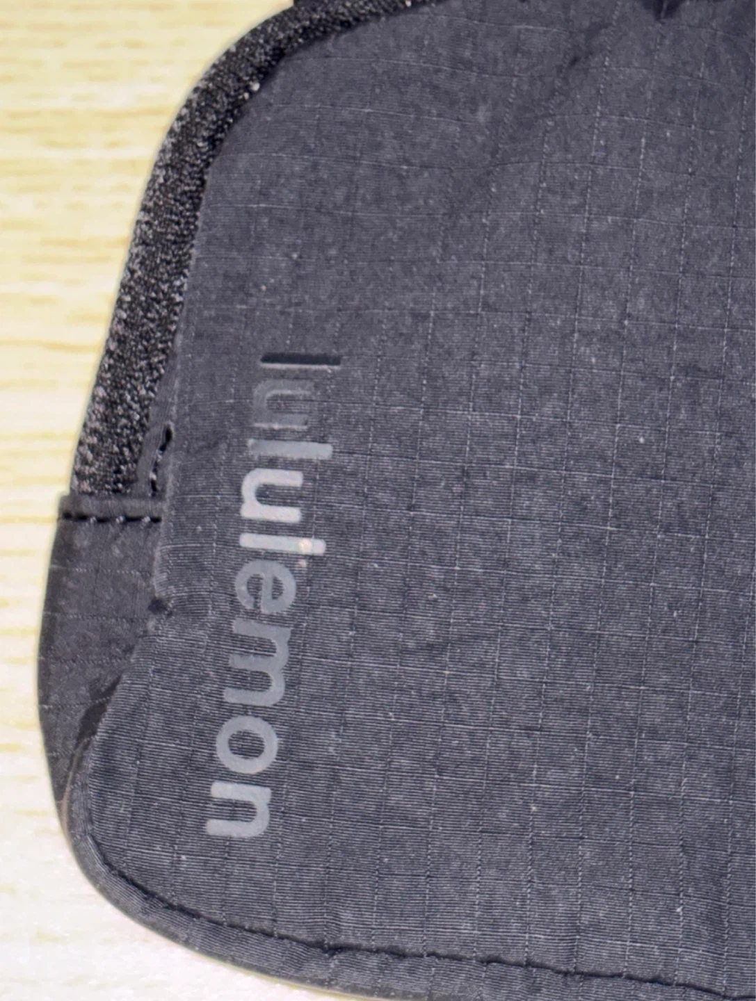 Lululemon Everywhere Belt Bag Black - photo 3