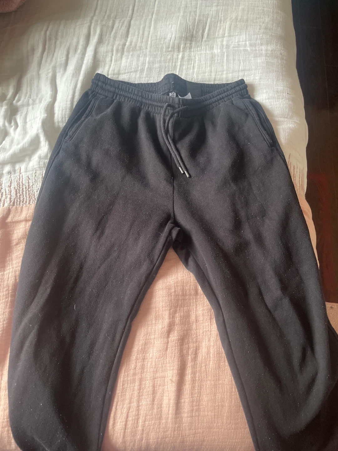 black sweatpants