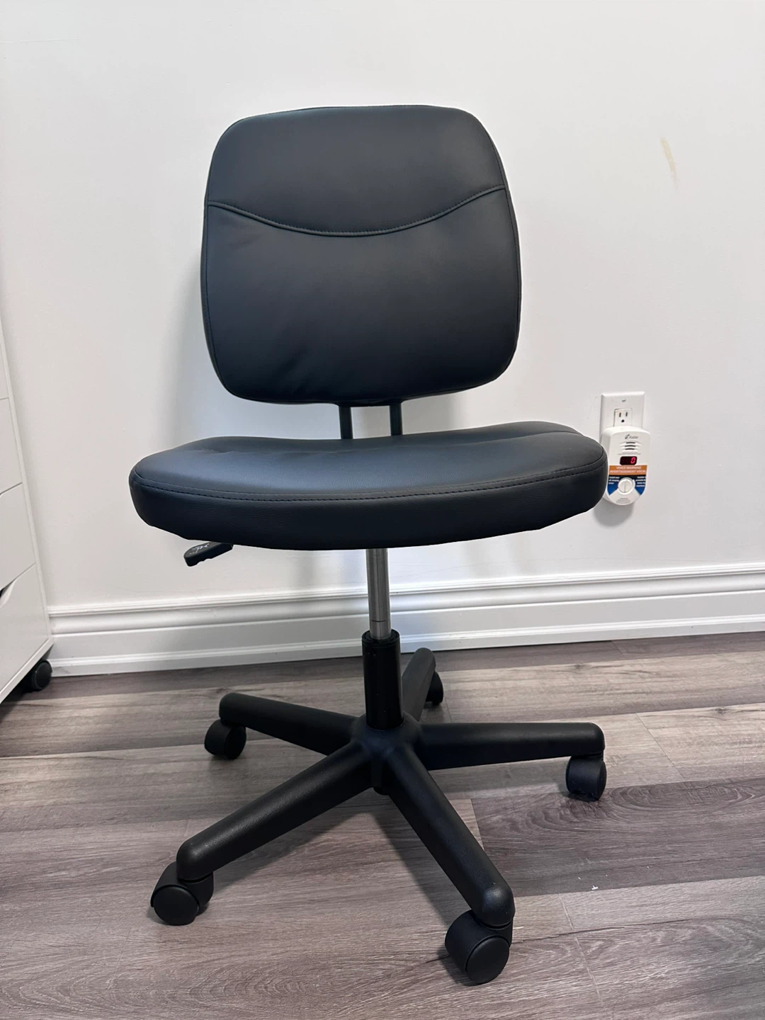 Black Faux Leather Office Chair - photo 2
