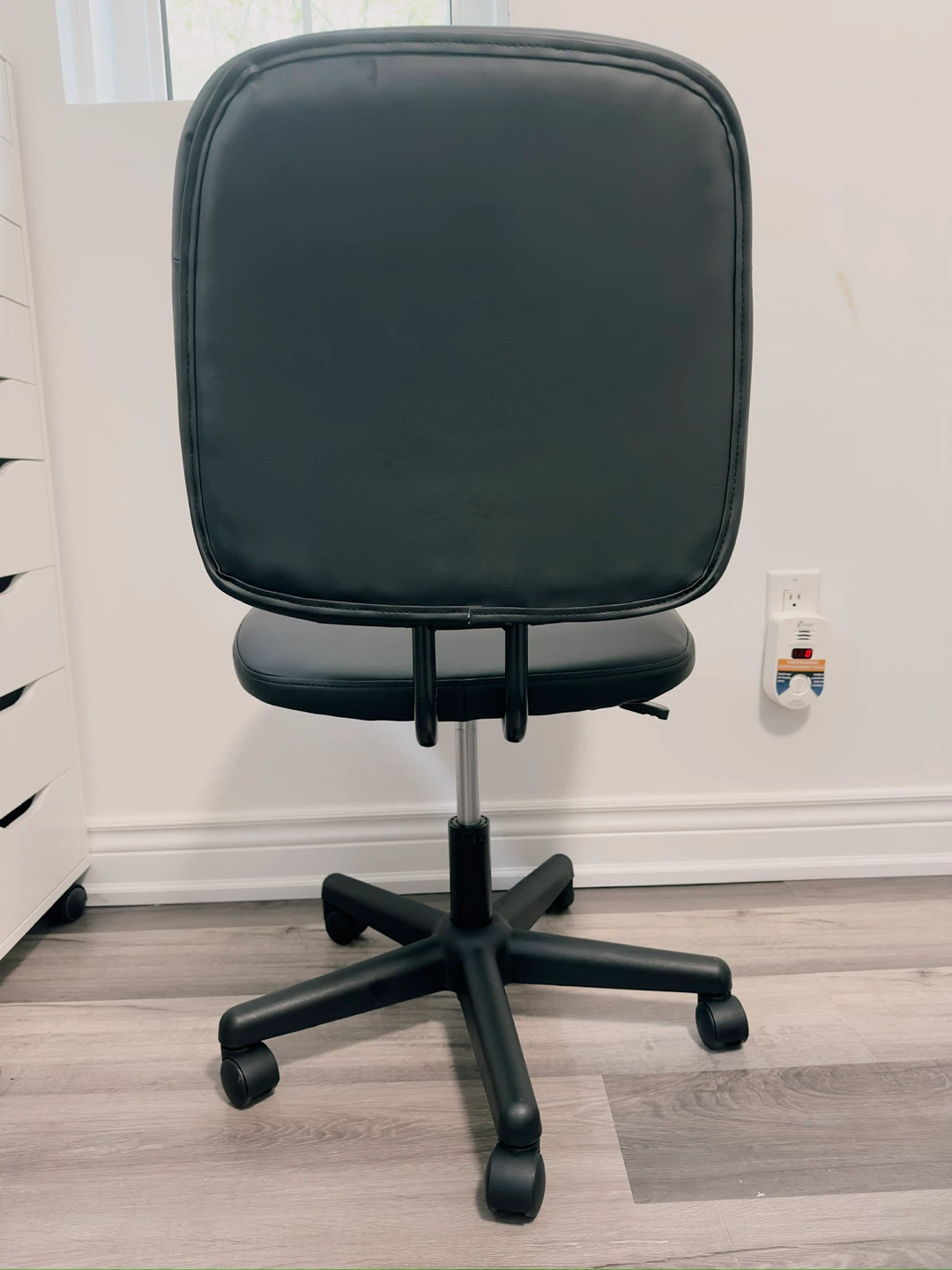 Black Faux Leather Office Chair - photo 3