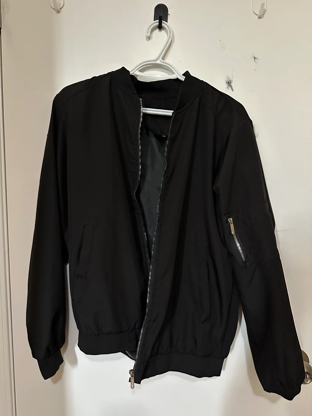 Black Bomber Jacket - photo 2