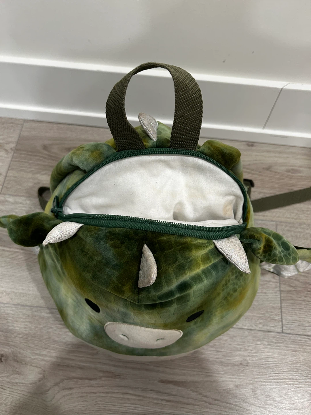 Squishmallows Dragon Backpack - photo 3