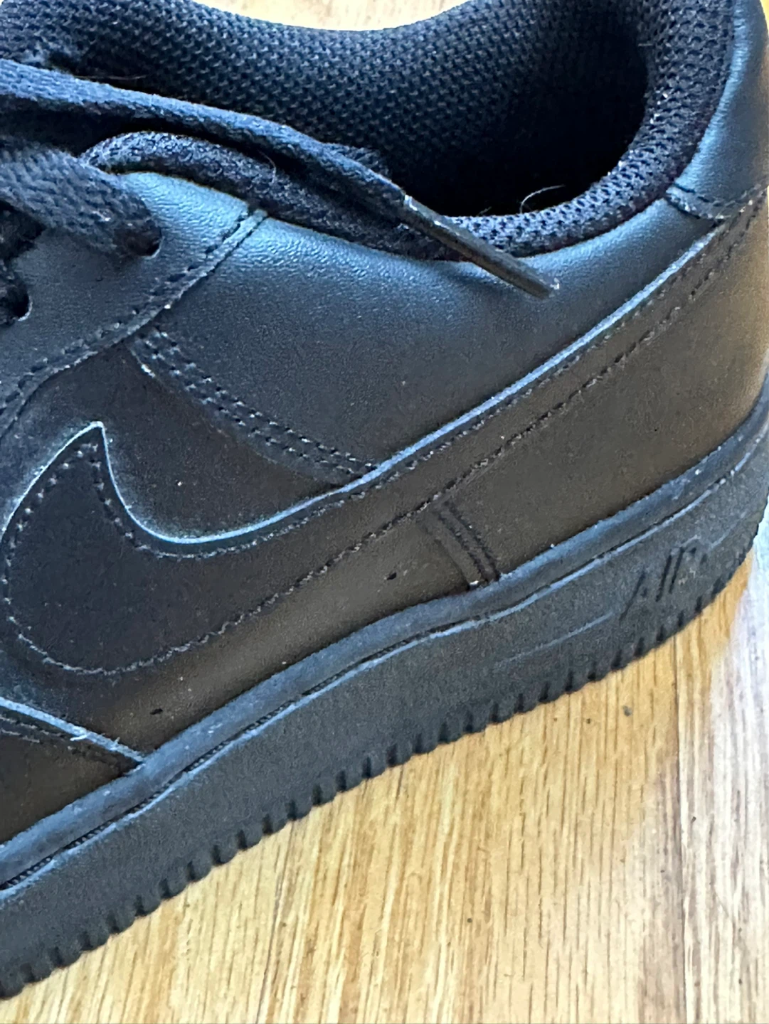 Nike Air Force 1 Youth Size 5Y Black Sneakers - photo 4
