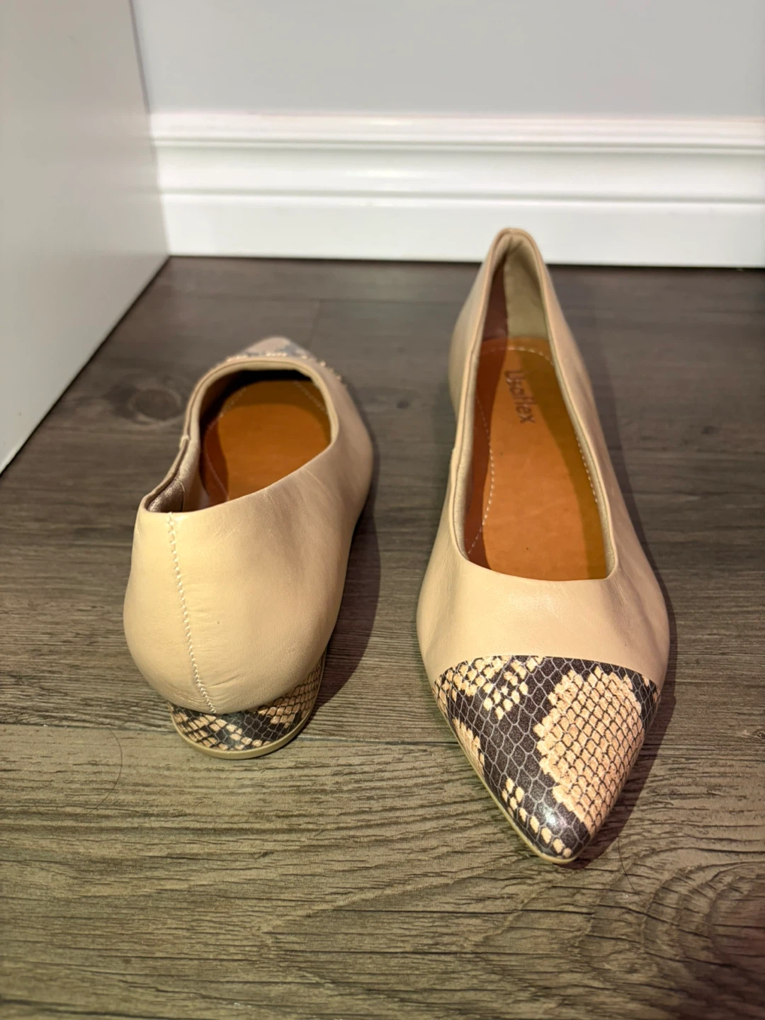 Usaflex Women's Beige Snake Print Pointed Toe Flats - photo 3