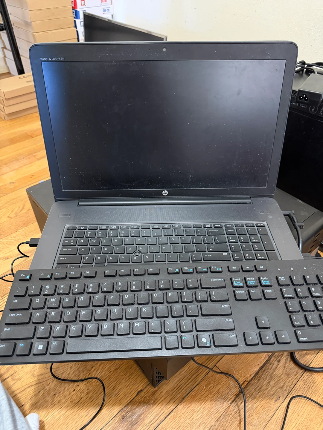 HP Laptop - Intel Core i7, 8GB RAM, 237GB Storage