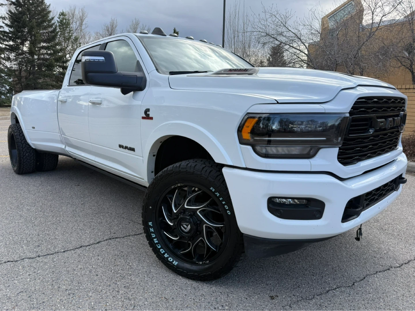 2023 RAM 3500 Limited Night Edition