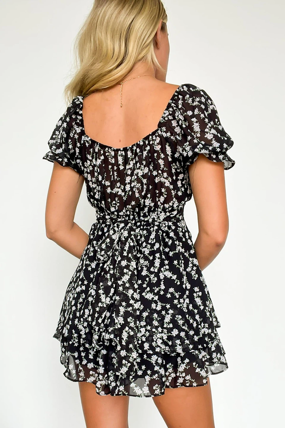 Black Floral Puff Sleeve Romper - Size Medium - photo 2