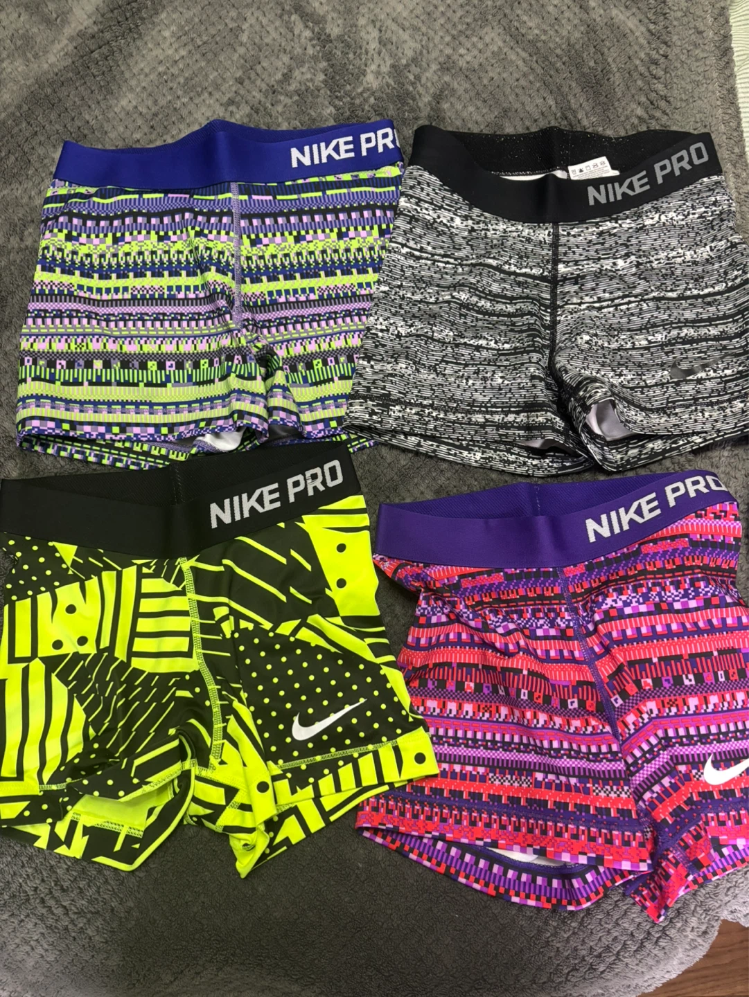 Nike Pro Athletic Shorts - 4 Pairs size xs