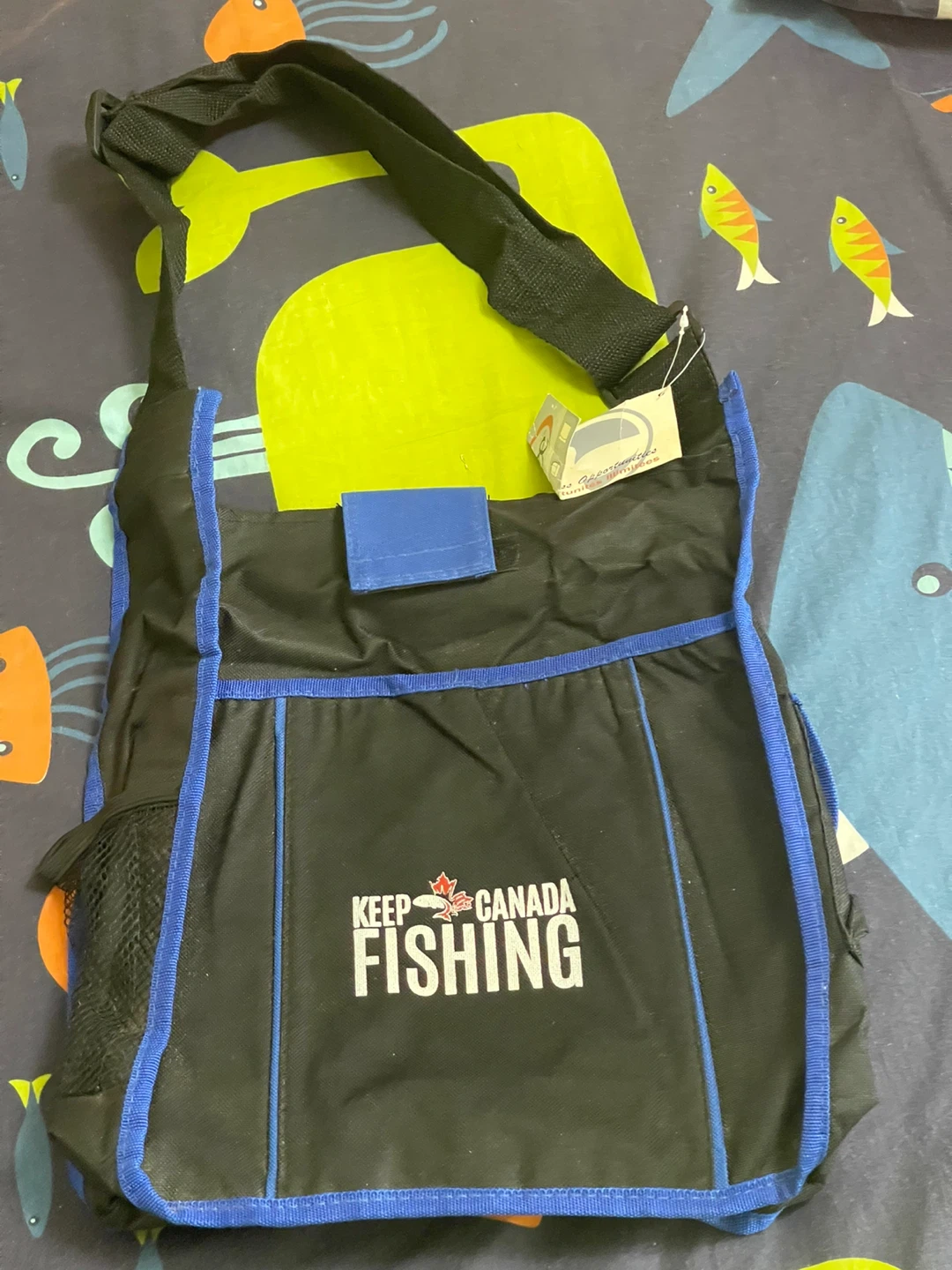 Keep Canada Fishing Bag