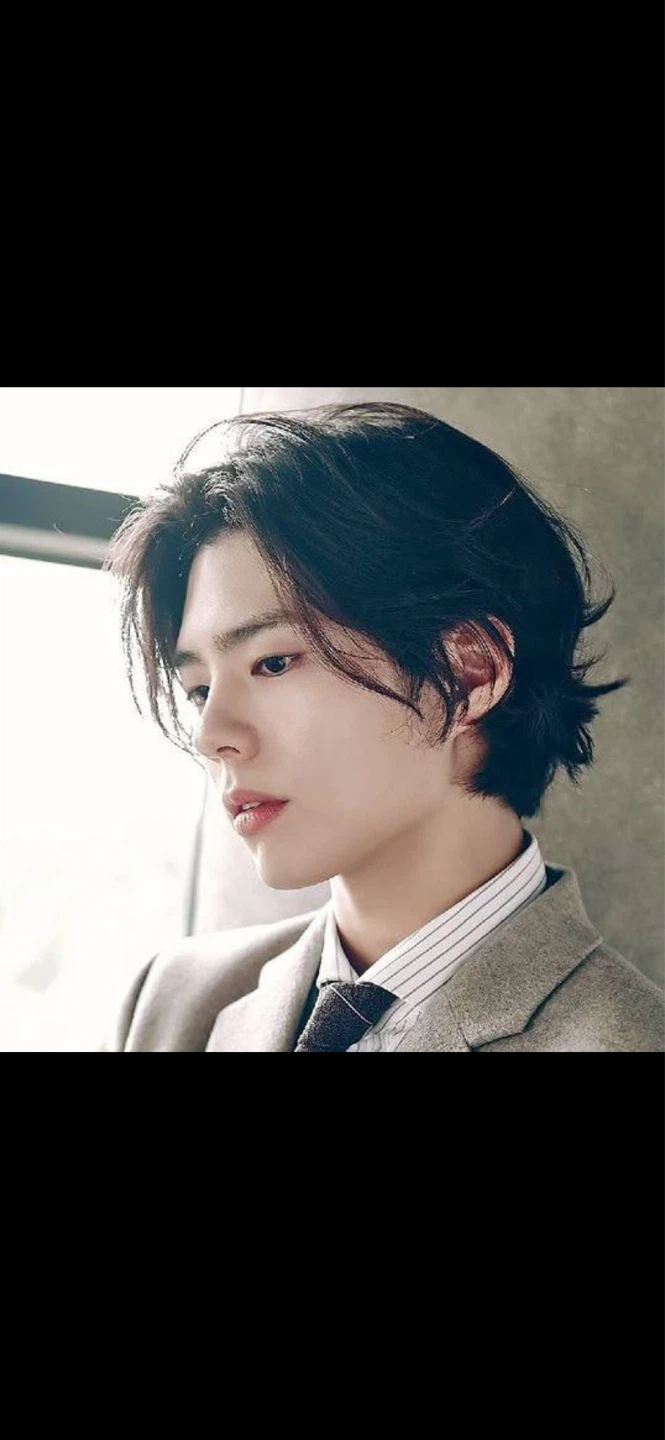 Men's Wolf Cut Hairstyle Guide - photo 4