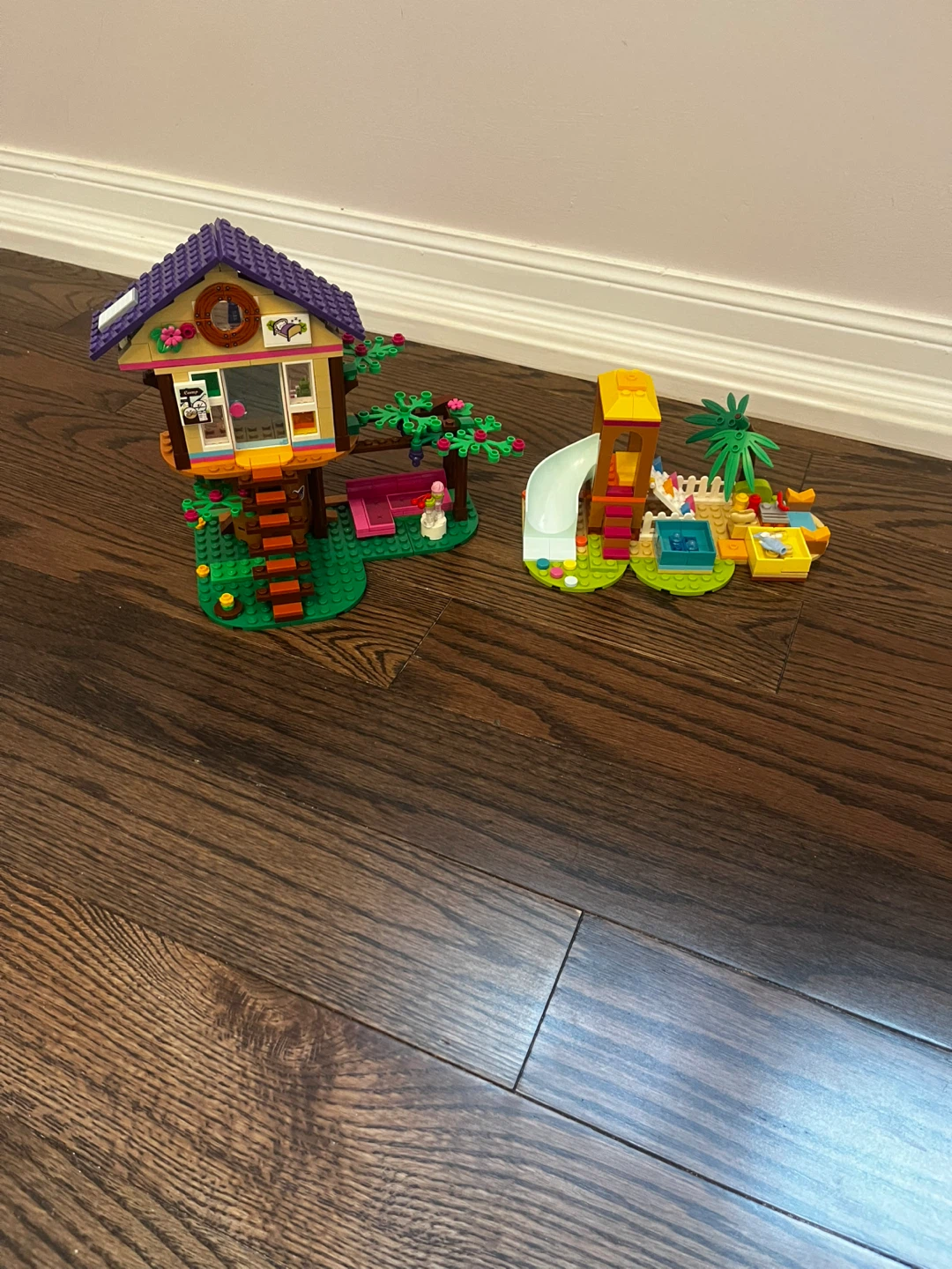 2 Lego friends sets