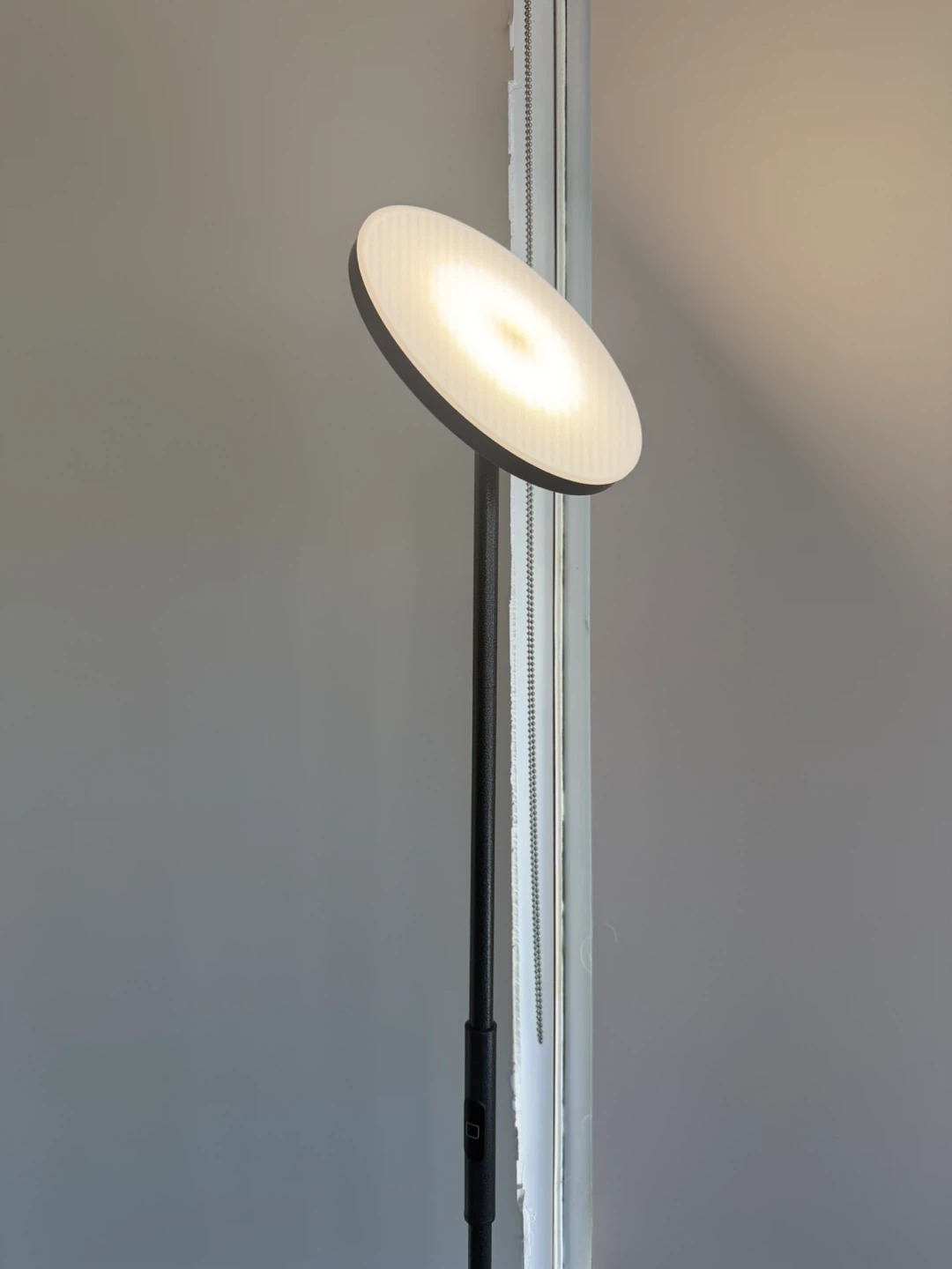Modern LED Floor Lamp - 3 Colors - photo 3