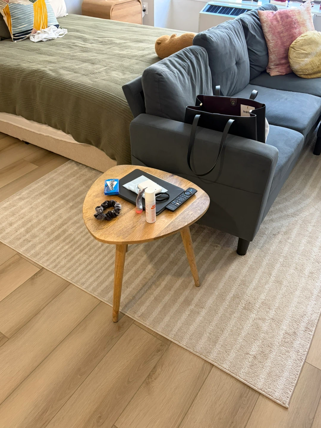 Abani Area Rug 6x9 - photo 3