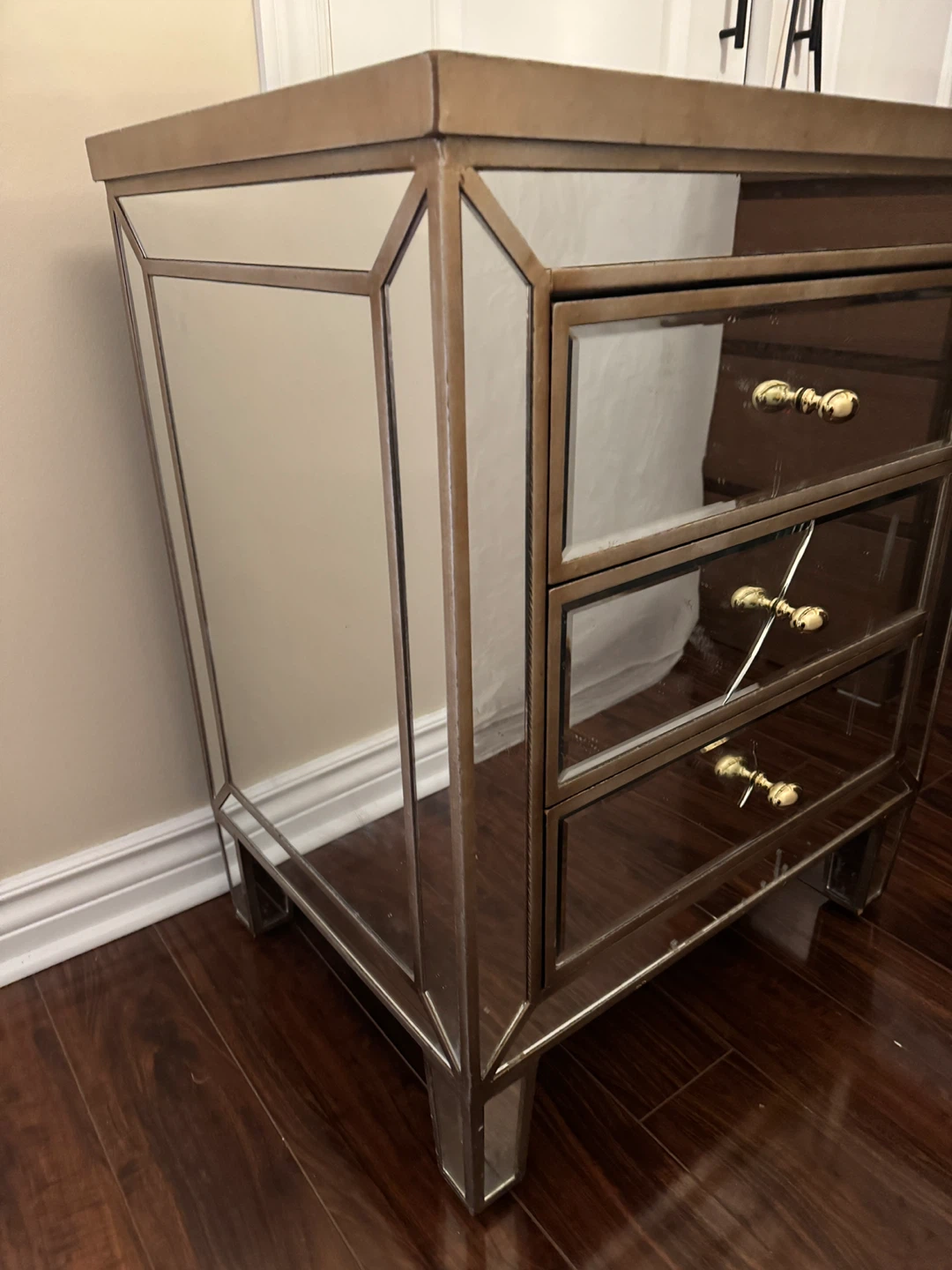 Glass night stand - photo 4
