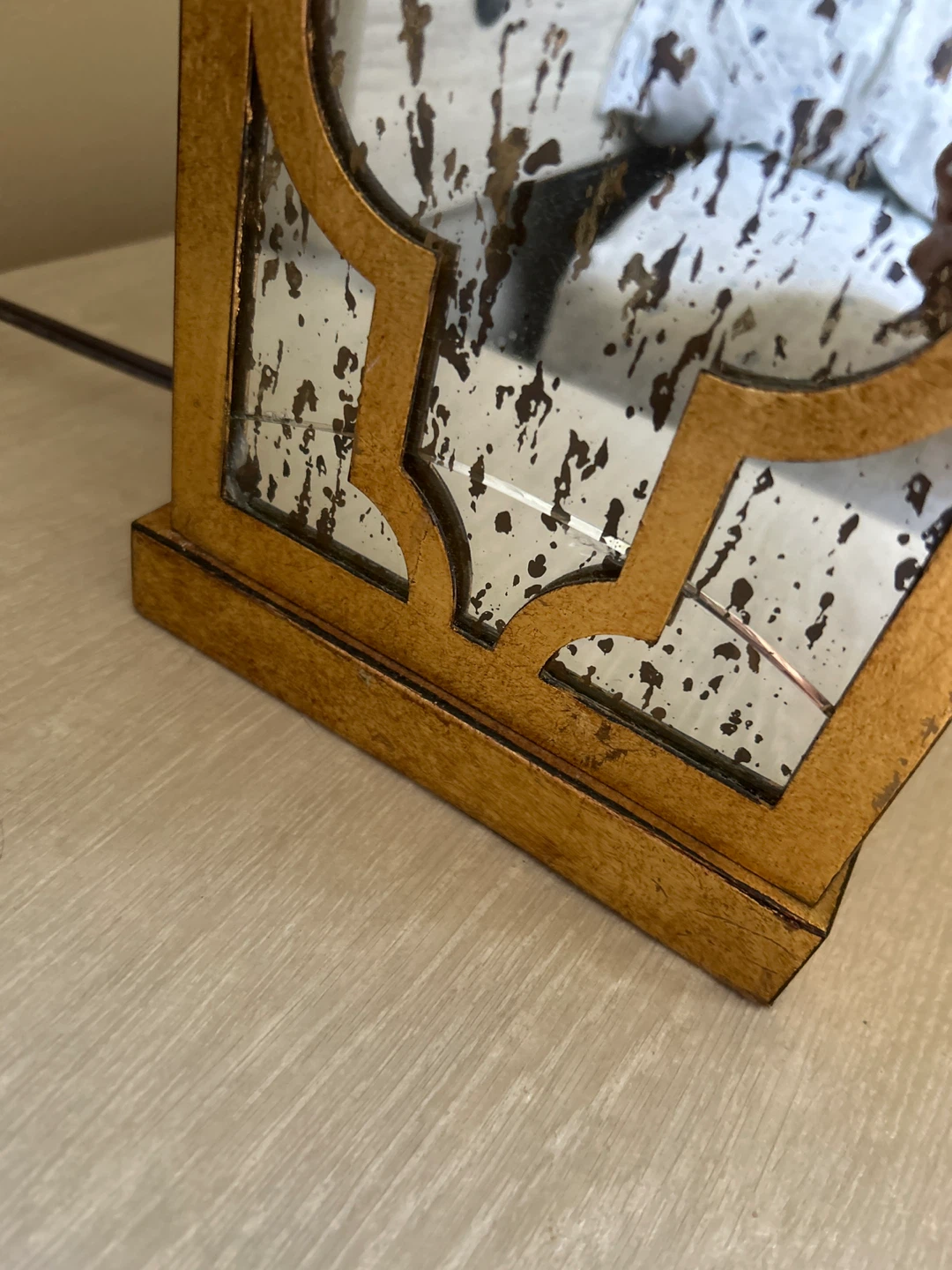 Decorative Lantern Table Lamp with Mirrored Panels - photo 2