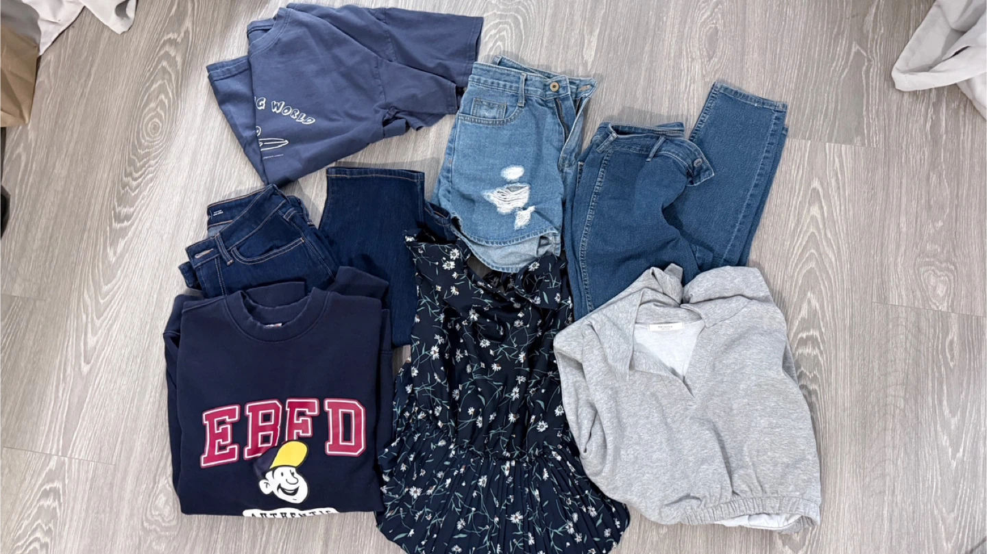 All $8 - Women's clothing bundle - photo 2