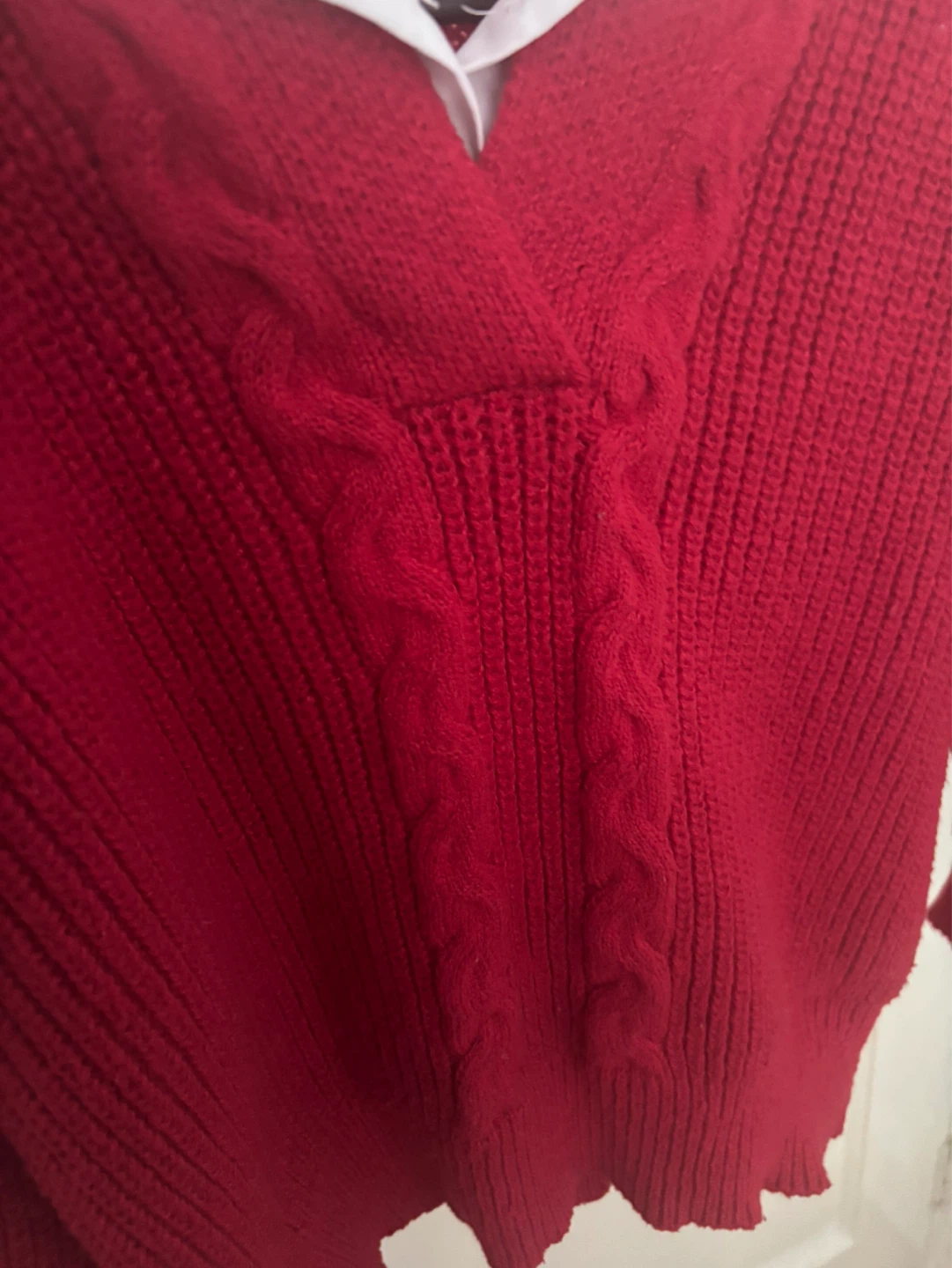Red Cable Knit Sweater with White Collar - photo 4