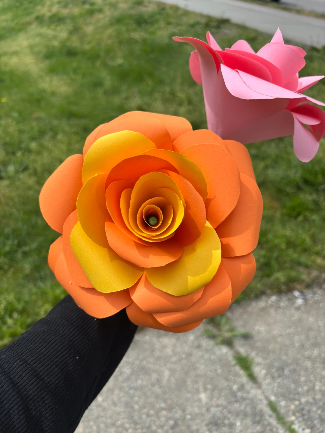 Assorted Paper Flowers - photo 3