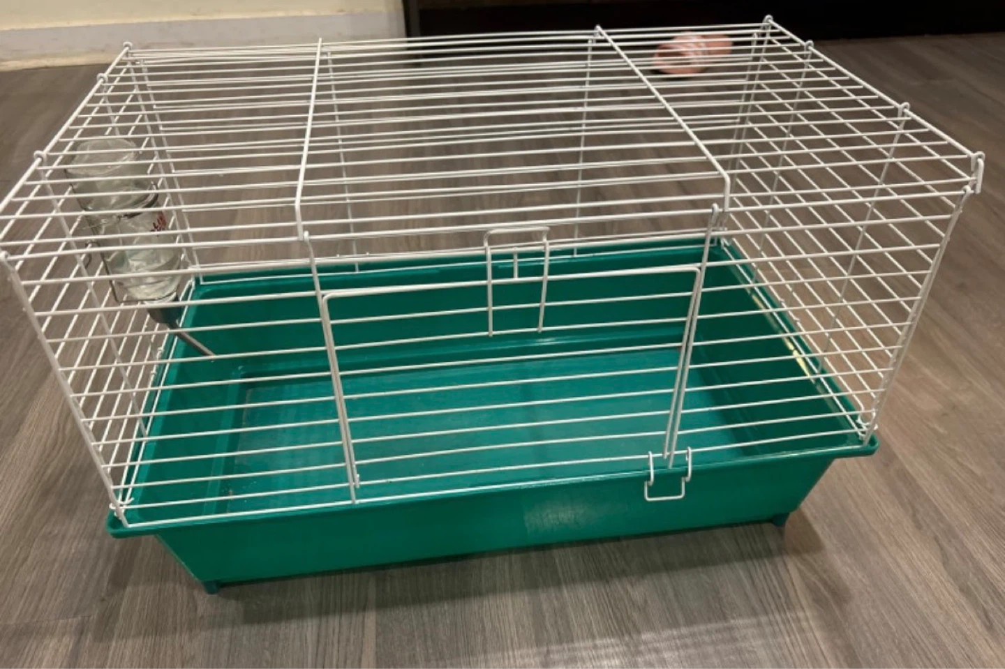 Home sweet home 24” Cage with Water Bottle