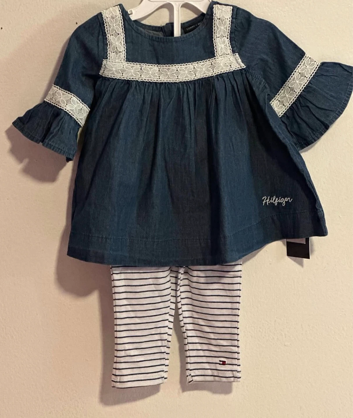 GIRLS 2PC LEGGINGS SUITE (SIZE:12 MONTHS)