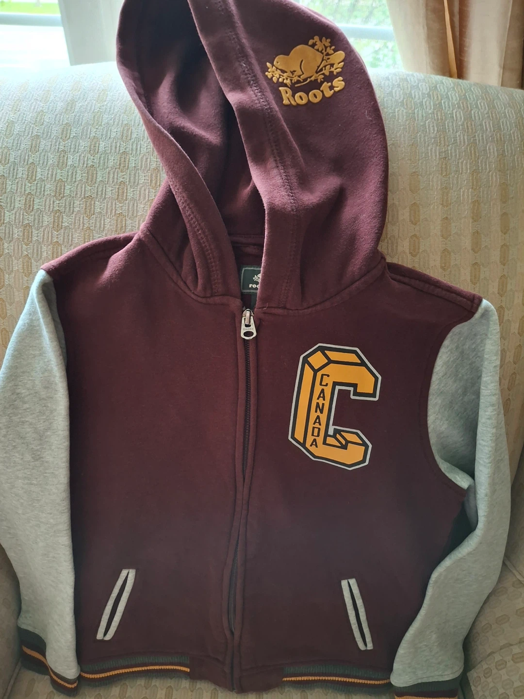 Roots Kids Canada zip-up hoodie