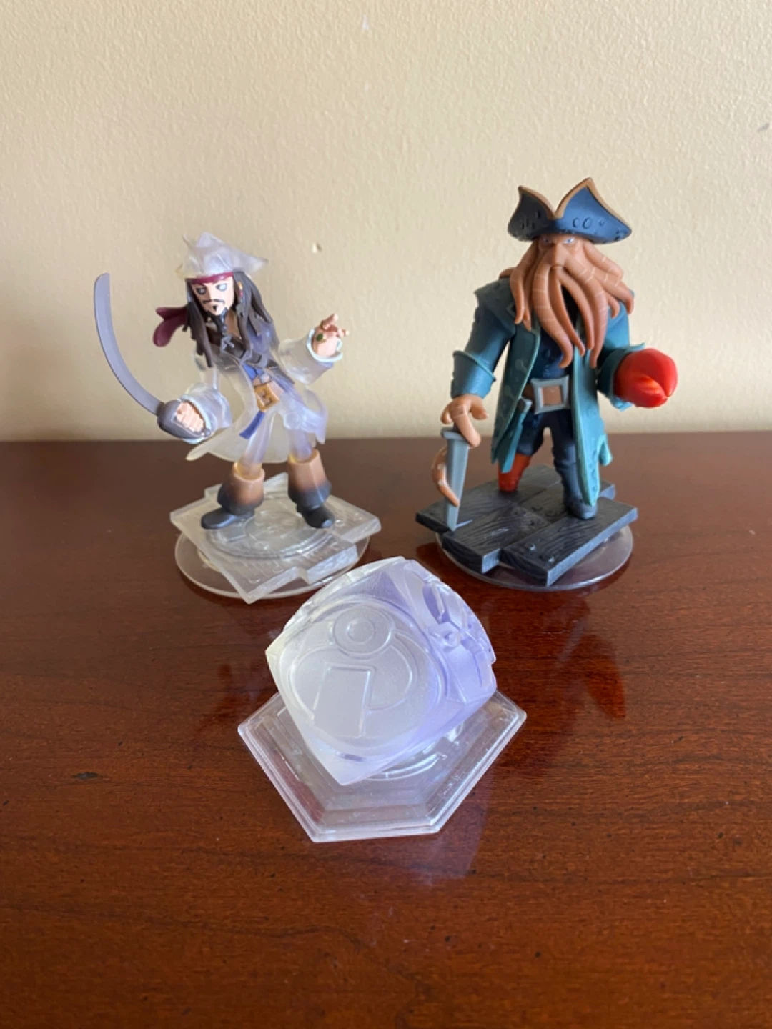 Disney Infinity Pirates of the Caribbean Figures
