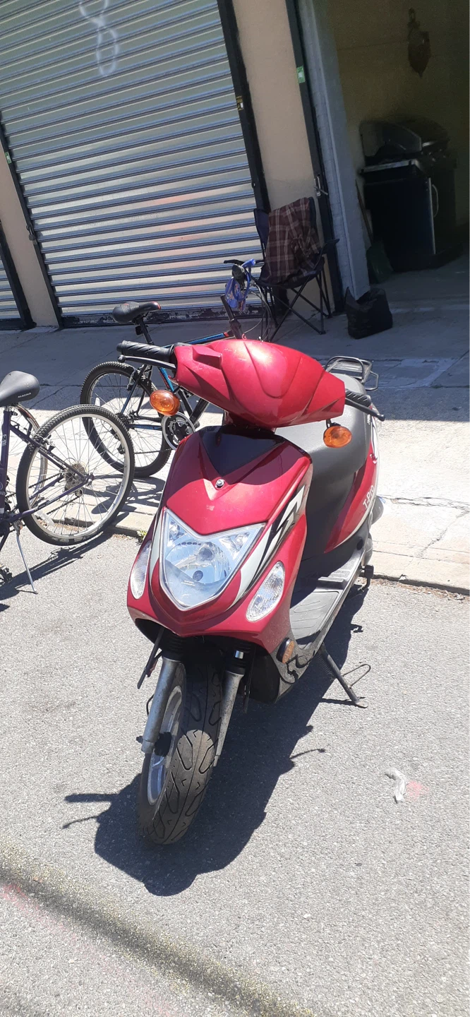 Red TransPro T-PRO Scooter - photo 2