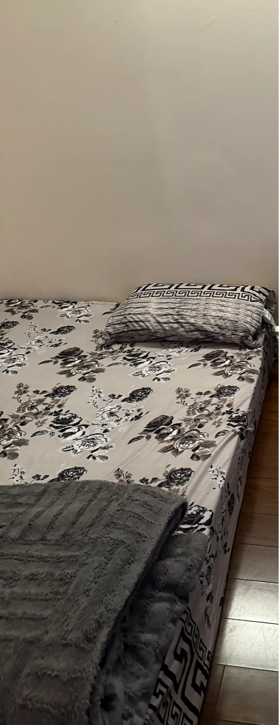 Queen size mattress