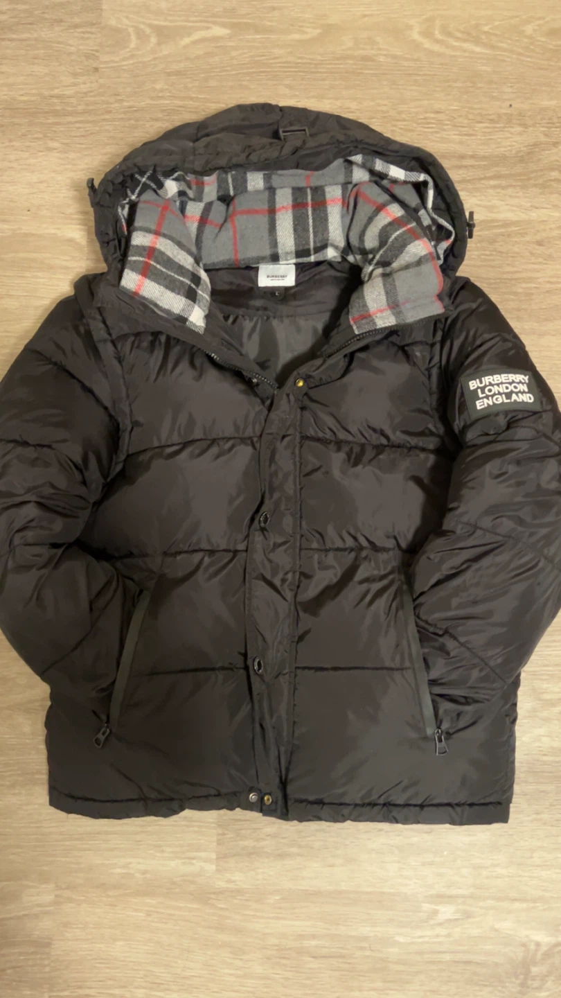 Burberry Puffer Jacket - photo 2