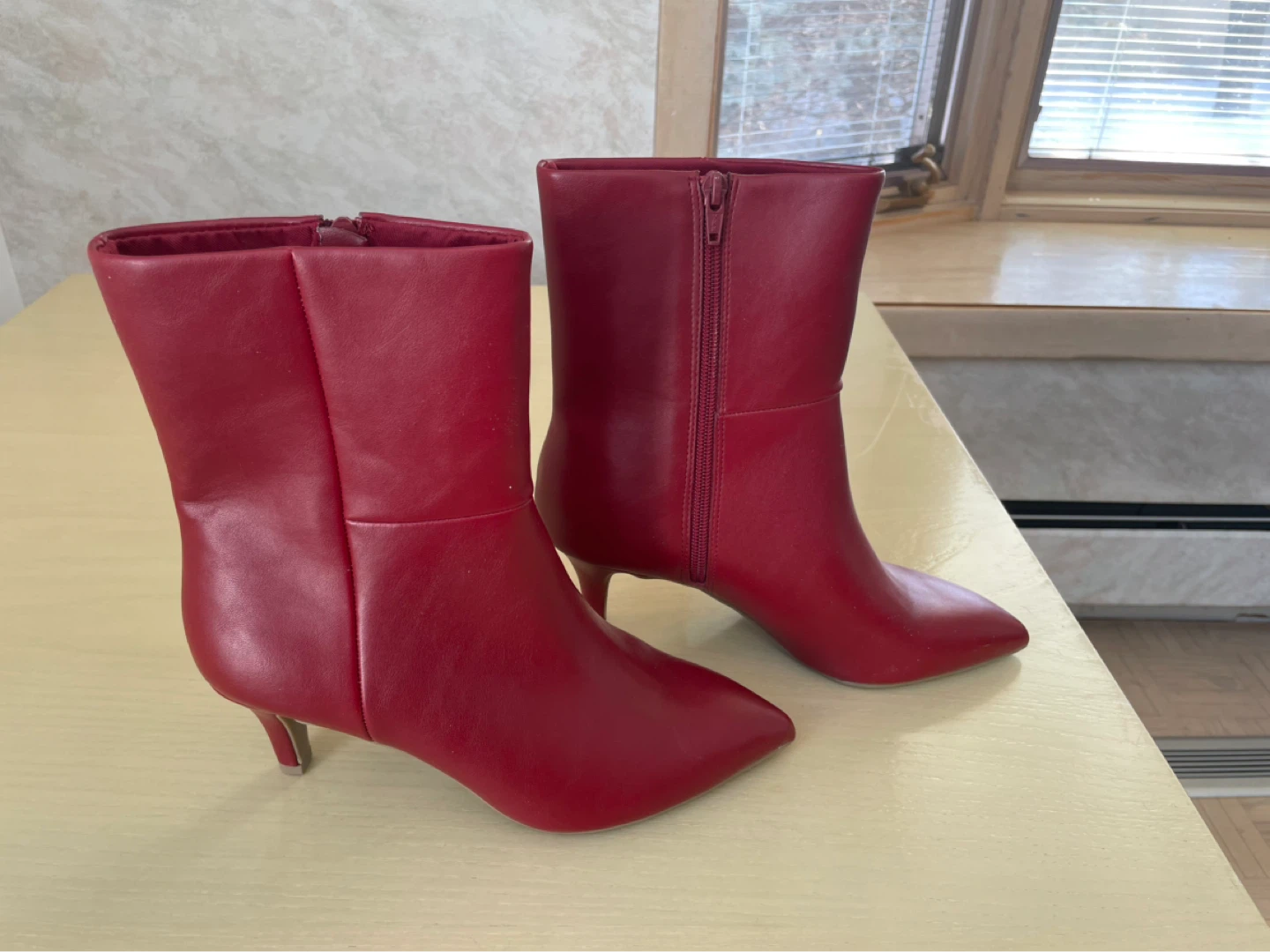 Red Ankle Boots - photo 2